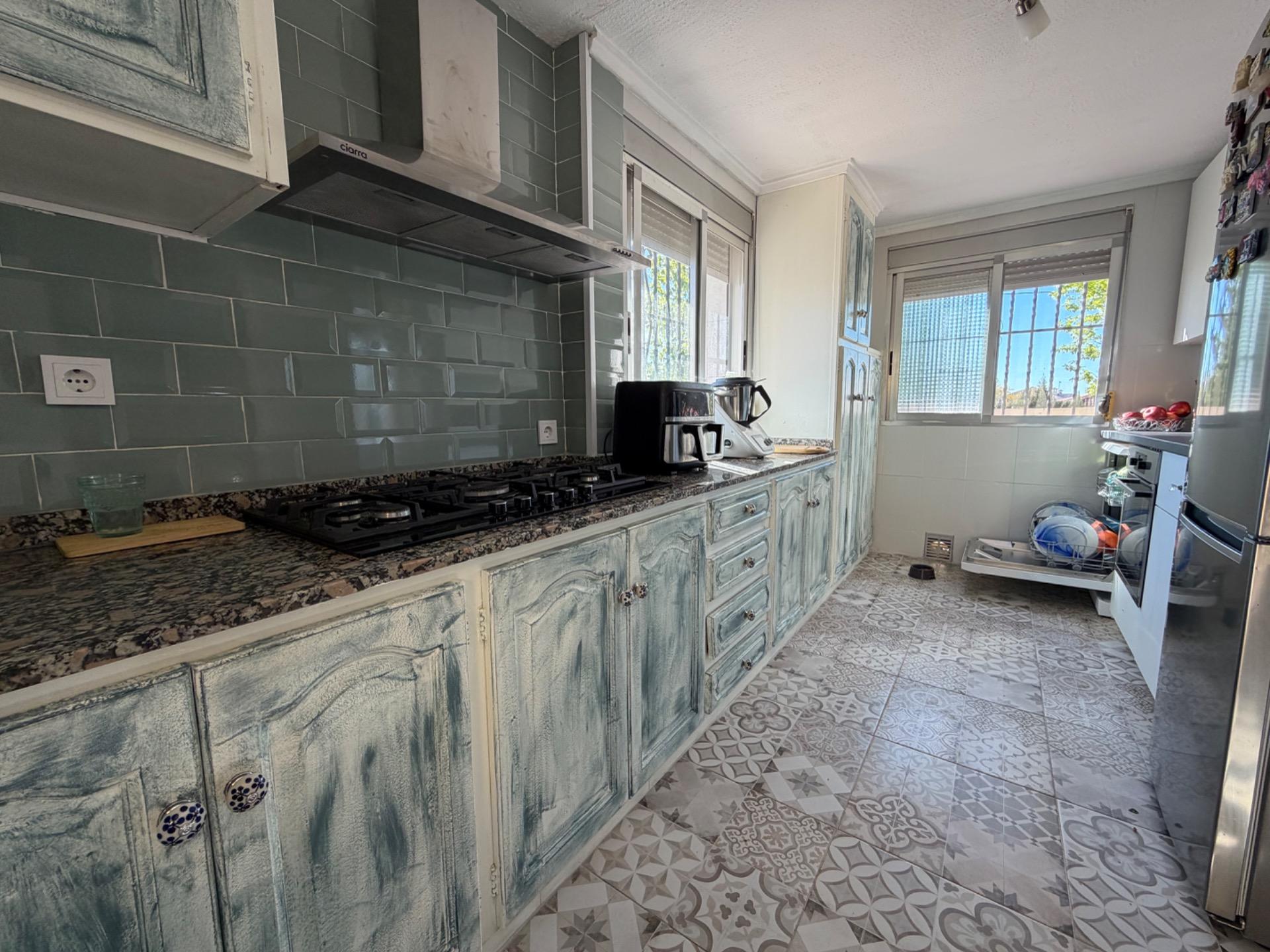 Villa te koop in Lliria