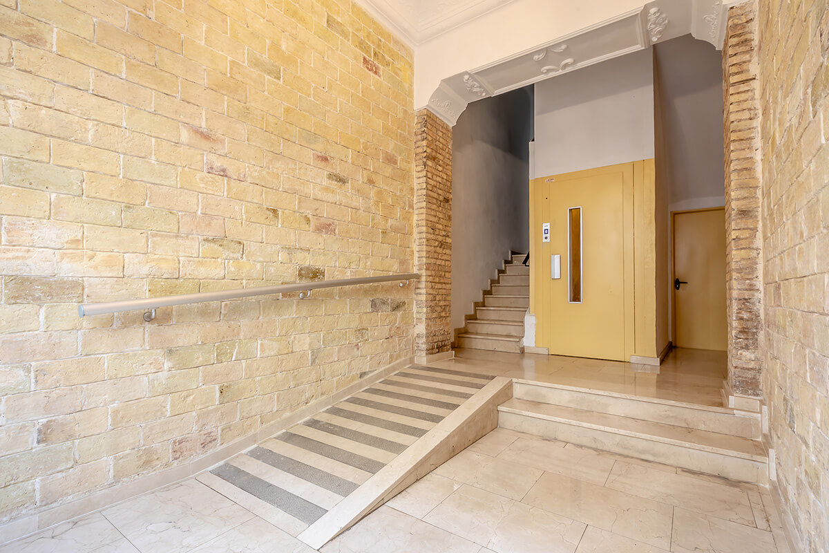 Appartement te koop Ruzafa Valencia - entree