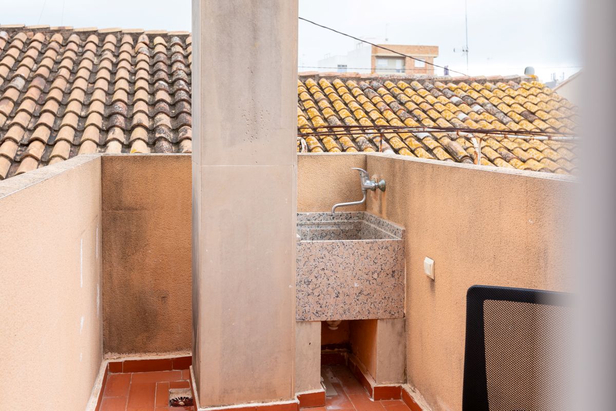 Duplex appartement vlakbij zee te koop in Valencia, Cabanyal