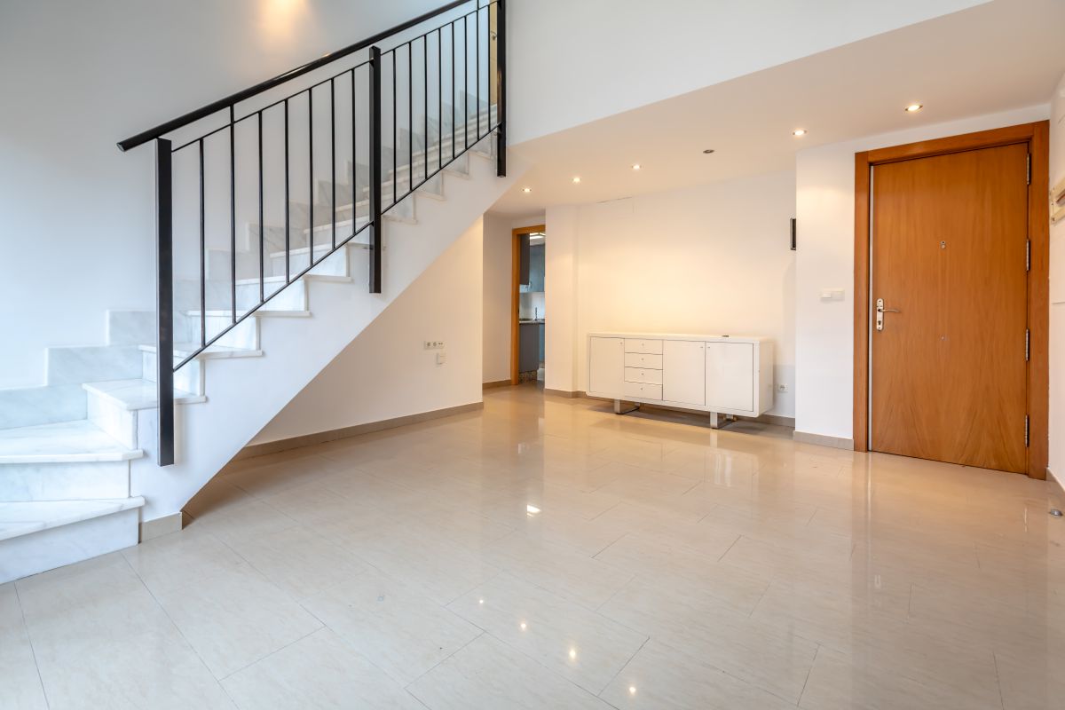 Duplex appartement vlakbij zee te koop in Valencia, Cabanyal