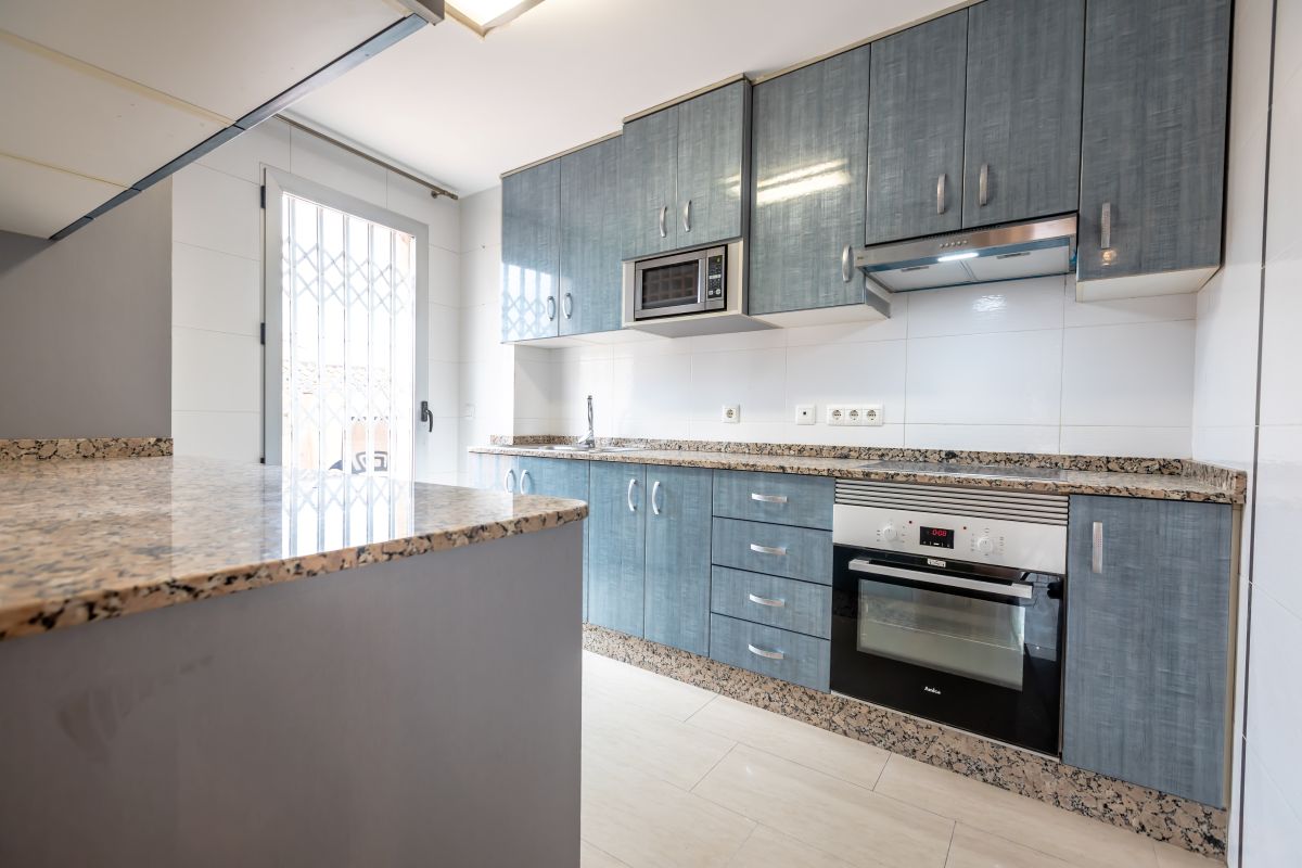 Duplex appartement vlakbij zee te koop in Valencia, Cabanyal