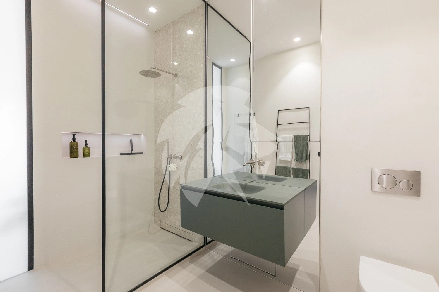 Instapklaar luxe appartement in de wijk Ruzafa in Valencia
