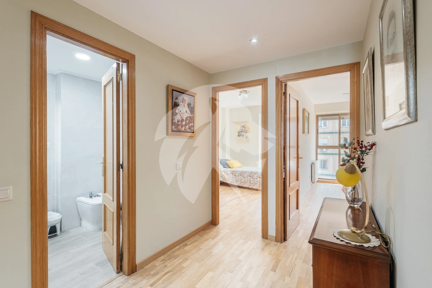 Licht driekamer appartement in populaire wijk Ruzafa