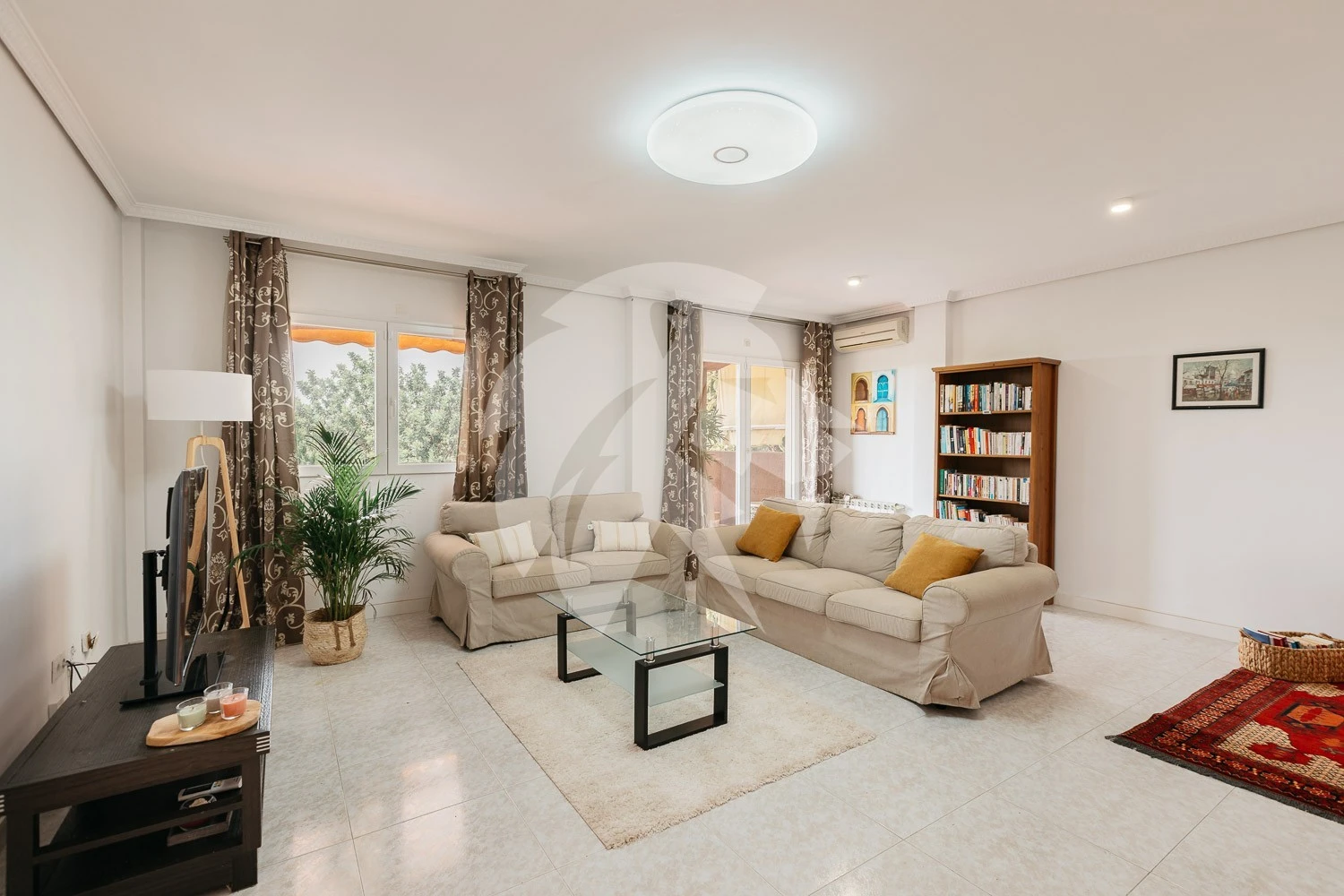 Spectaculaire vrijstaande villa met zwembad in Paterna