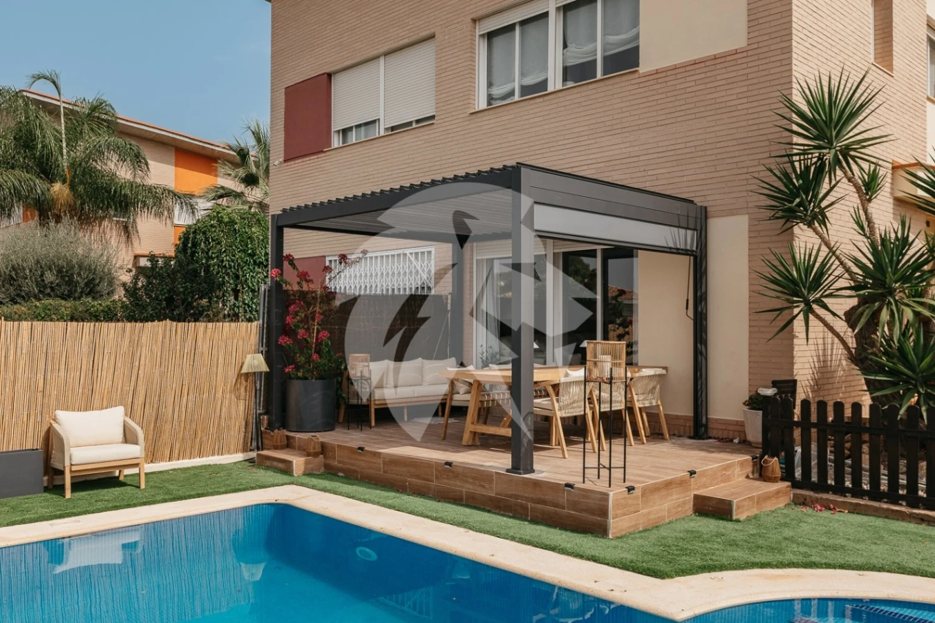 Exclusieve vrijstaande villa met privé zwembad in La Pobla de Vallbona