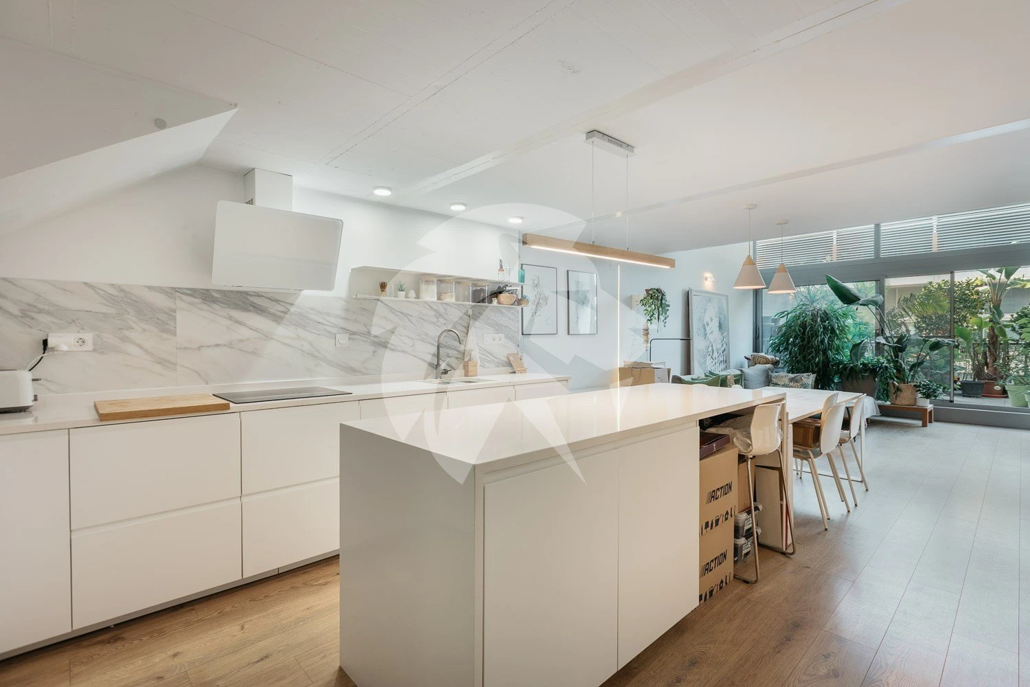 Appartement met terras te koop in Mislata
