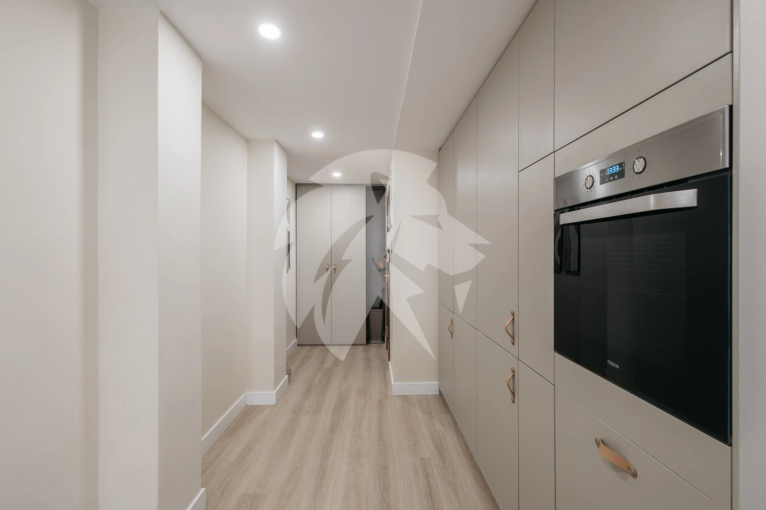 Volledig gerenoveerd appartement met balkon in Cabanyal – Valencia