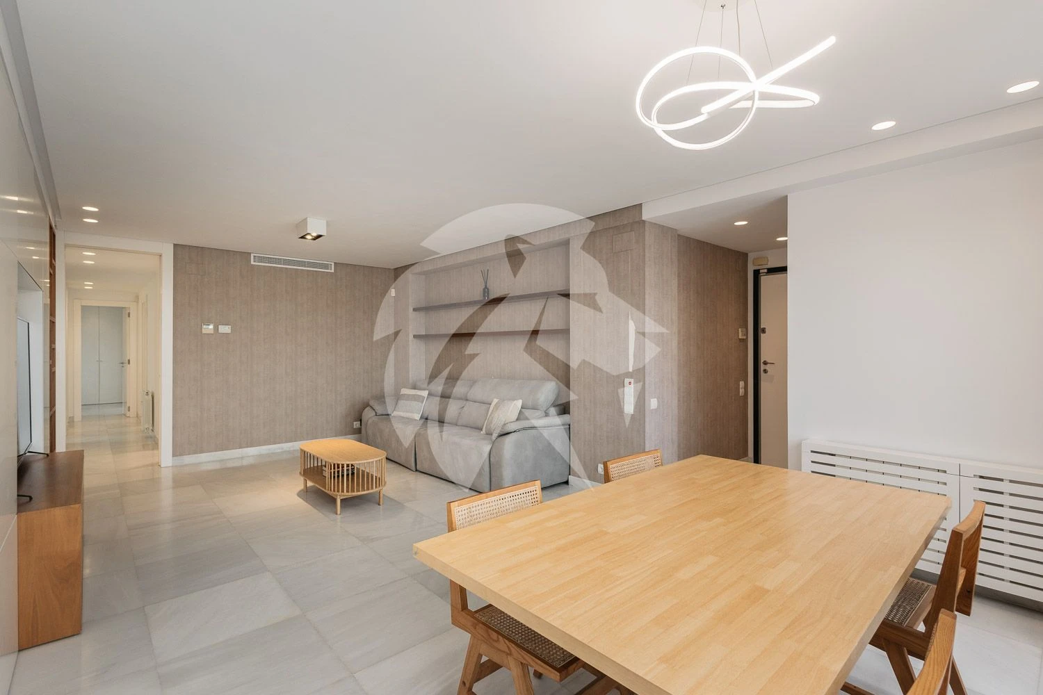 Exclusief penthouse met terras in het hart van Valencia