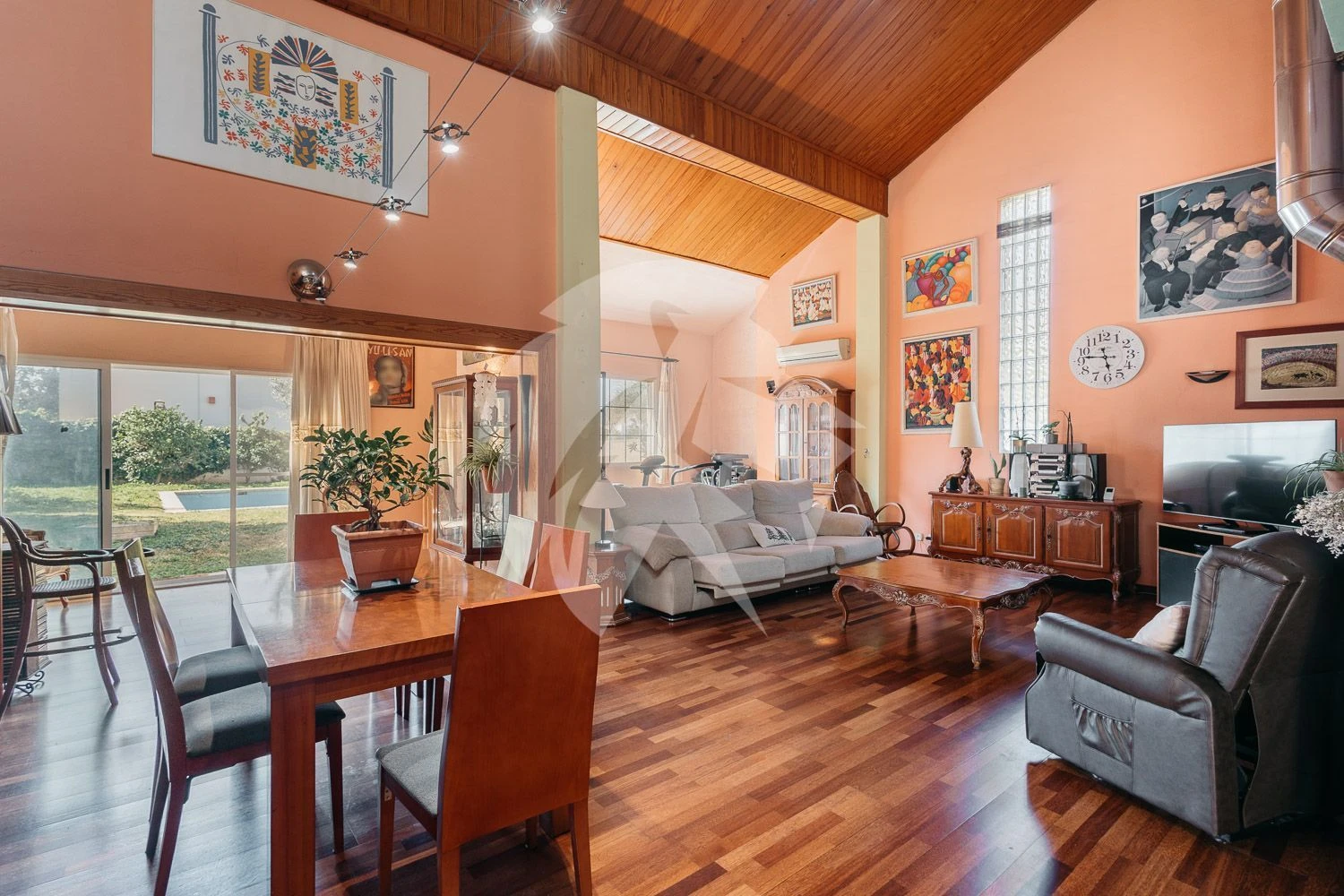 Property te koop in Valencia