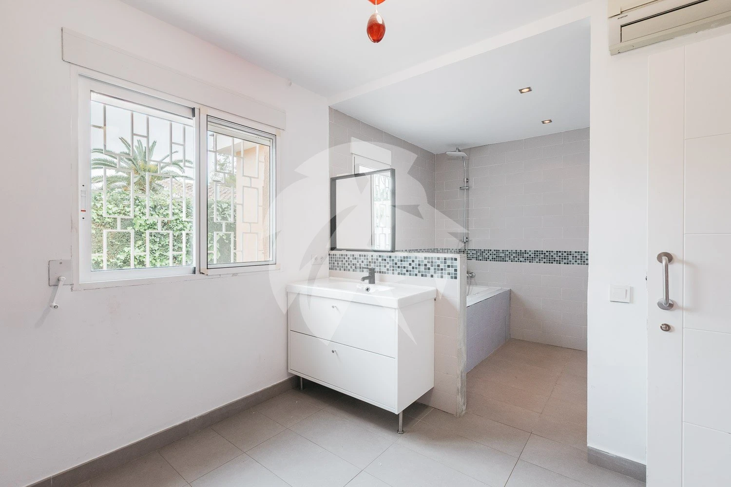 Property te koop in Eliana