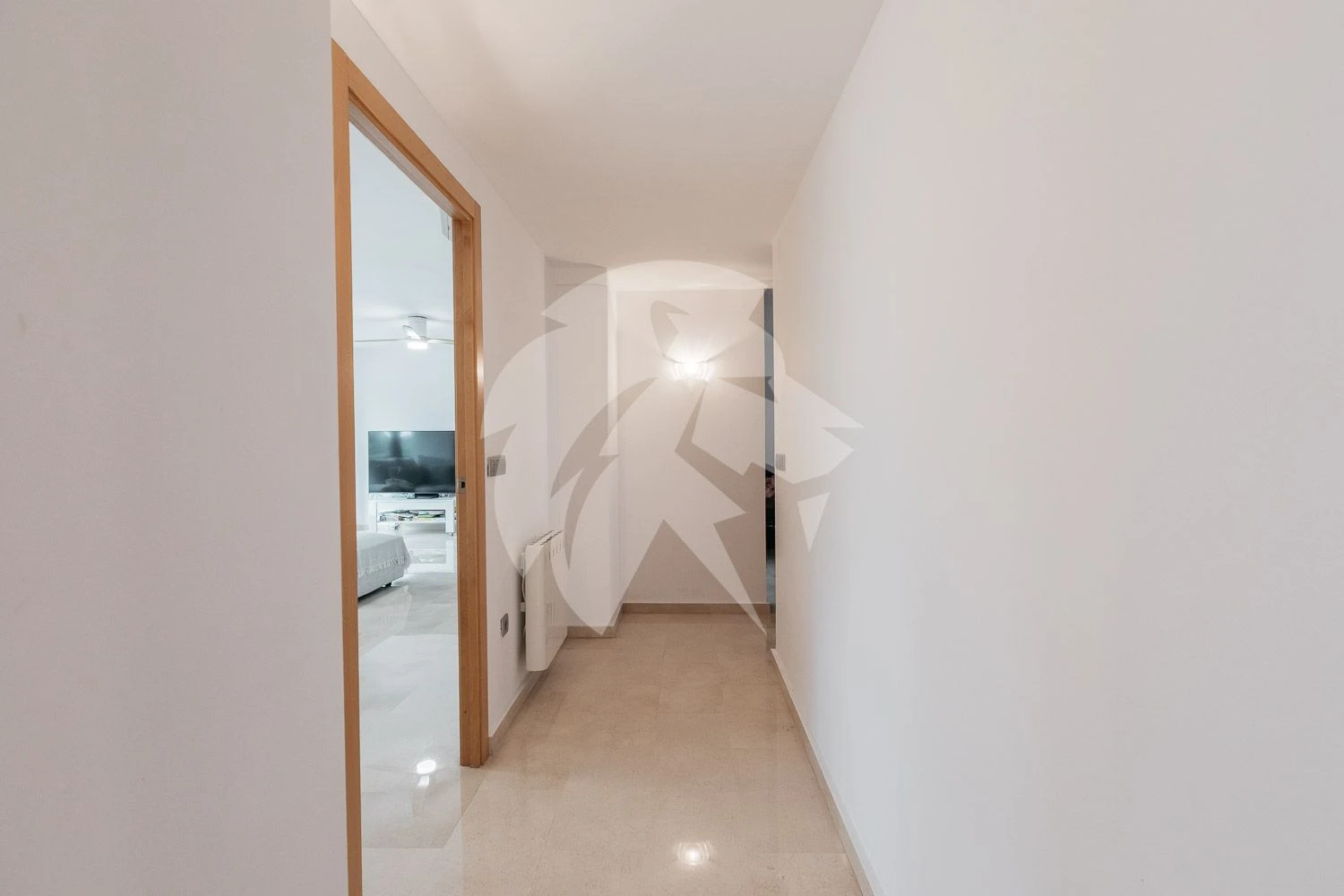 Ruim appartement met zuidoriëntatie in Extramurs – Valencia