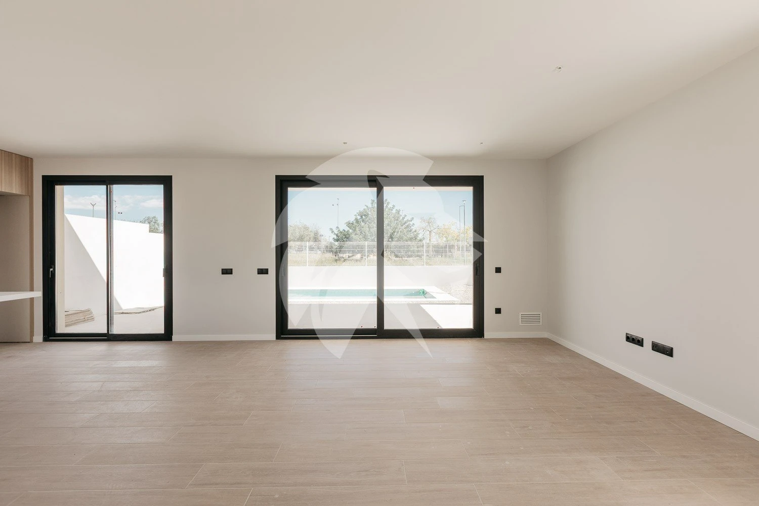 Gloednieuwe villa met energielabel A in San Antonio de Benageber
