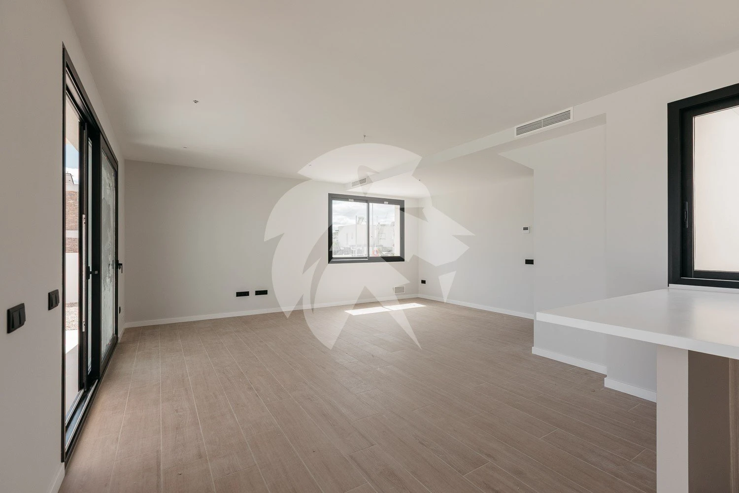 Gloednieuwe villa met energielabel A in San Antonio de Benageber