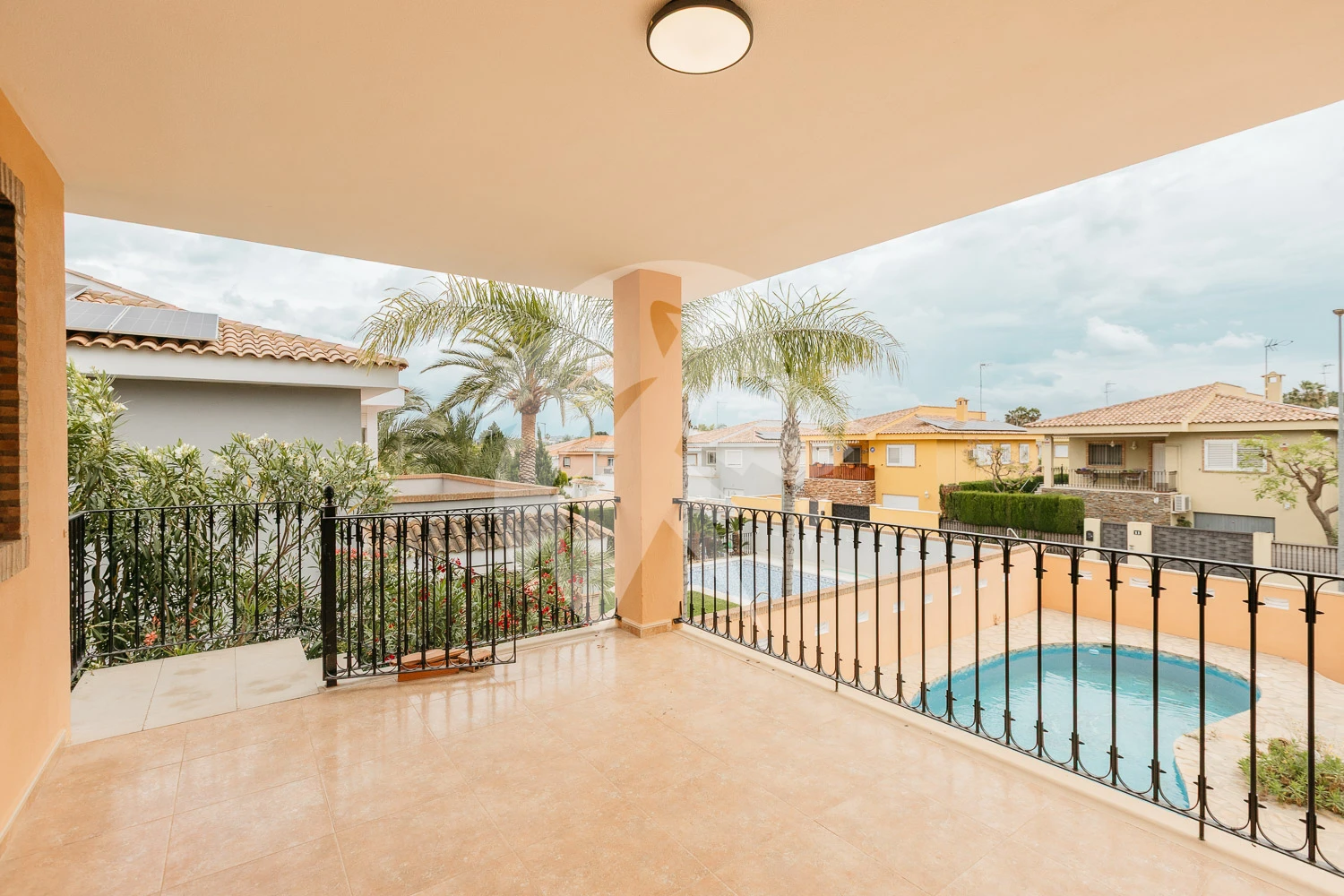 Property te koop in Valencia