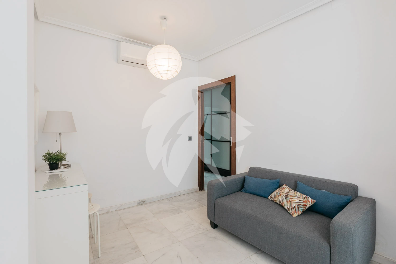 Authentiek appartement met balkon en terras in centrum Valencia