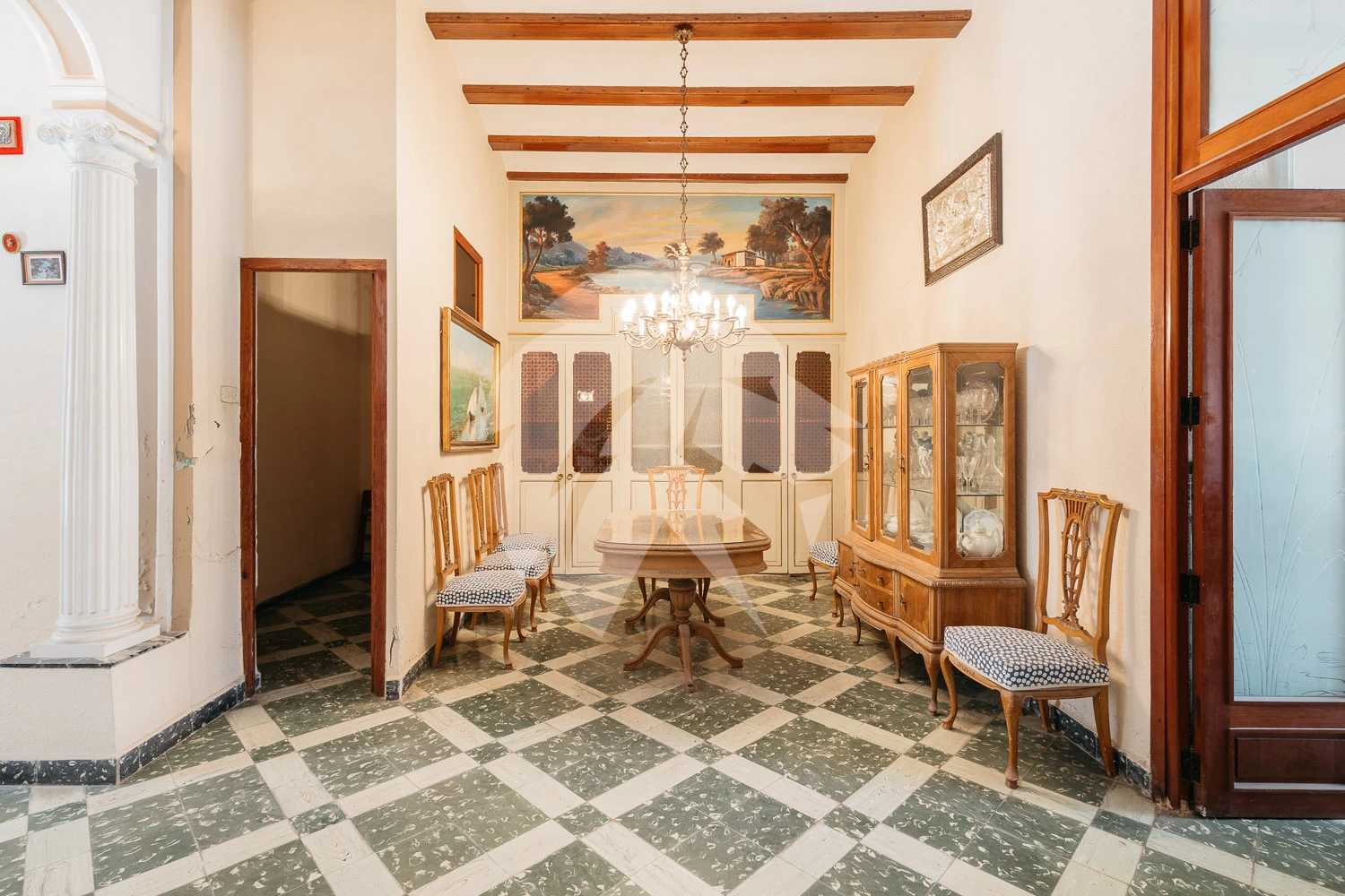 NEE Property te koop in Carrer Major