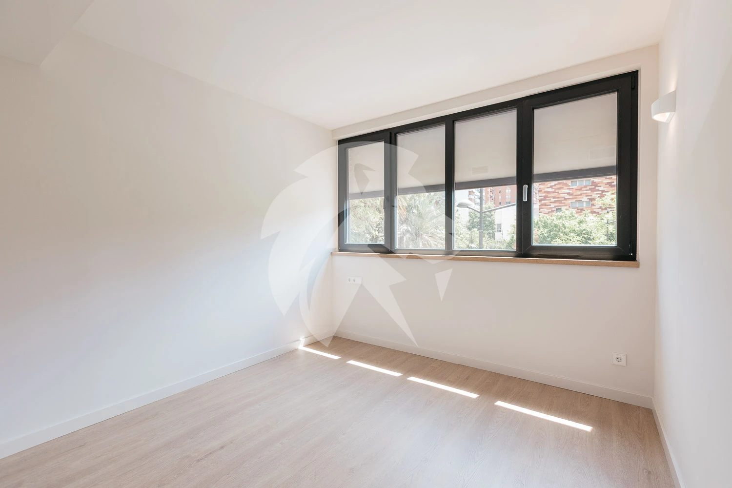 Volledig gerenoveerd appartement met twee terrassen in Valencia centrum