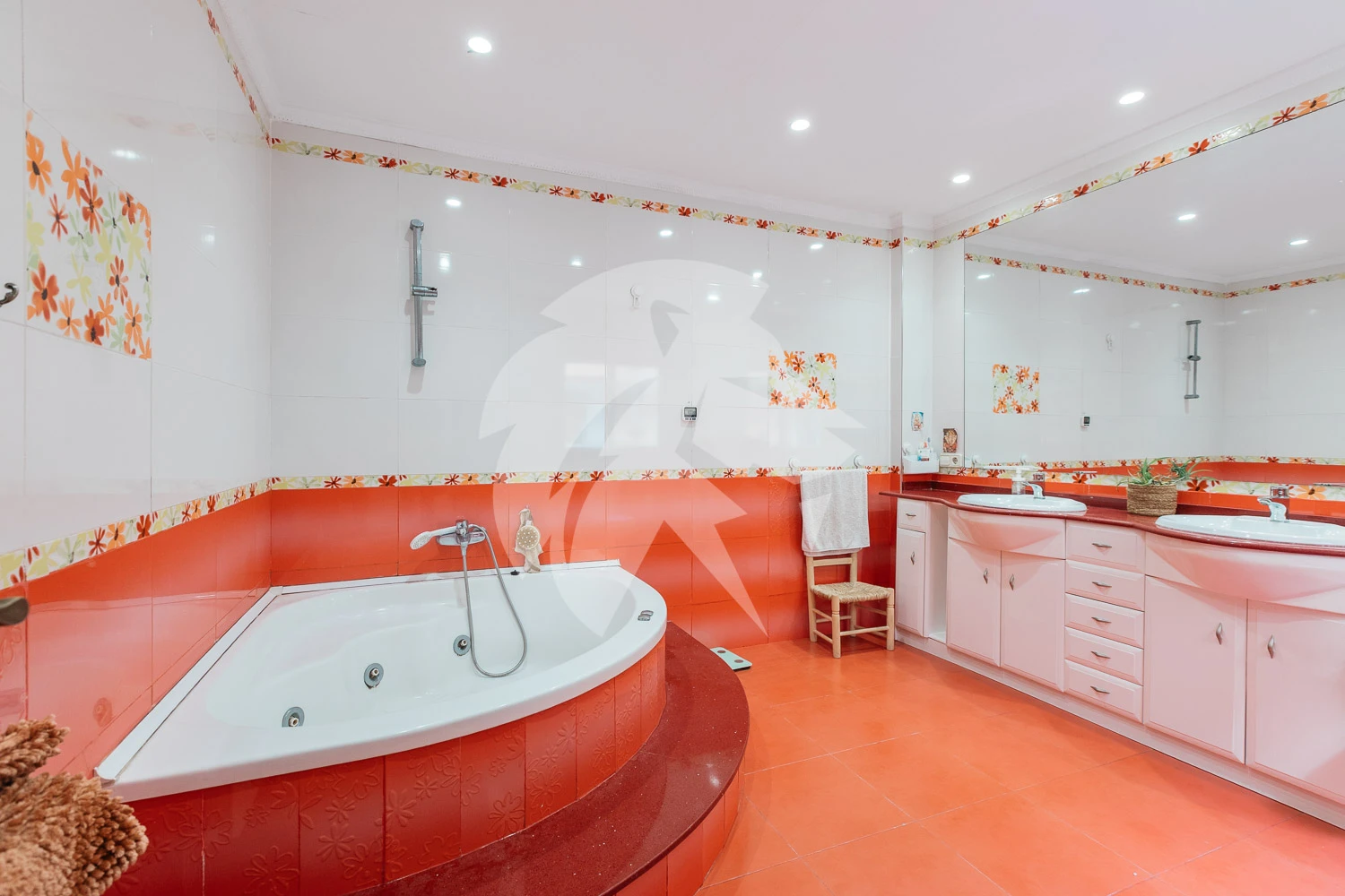 Ruime villa met tuin en terrassen in Valencia – Poblats Maritim