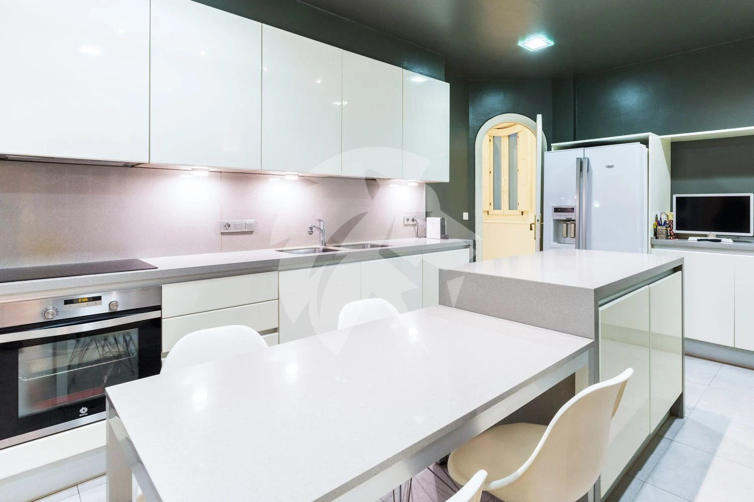 Property te koop in De La Pau