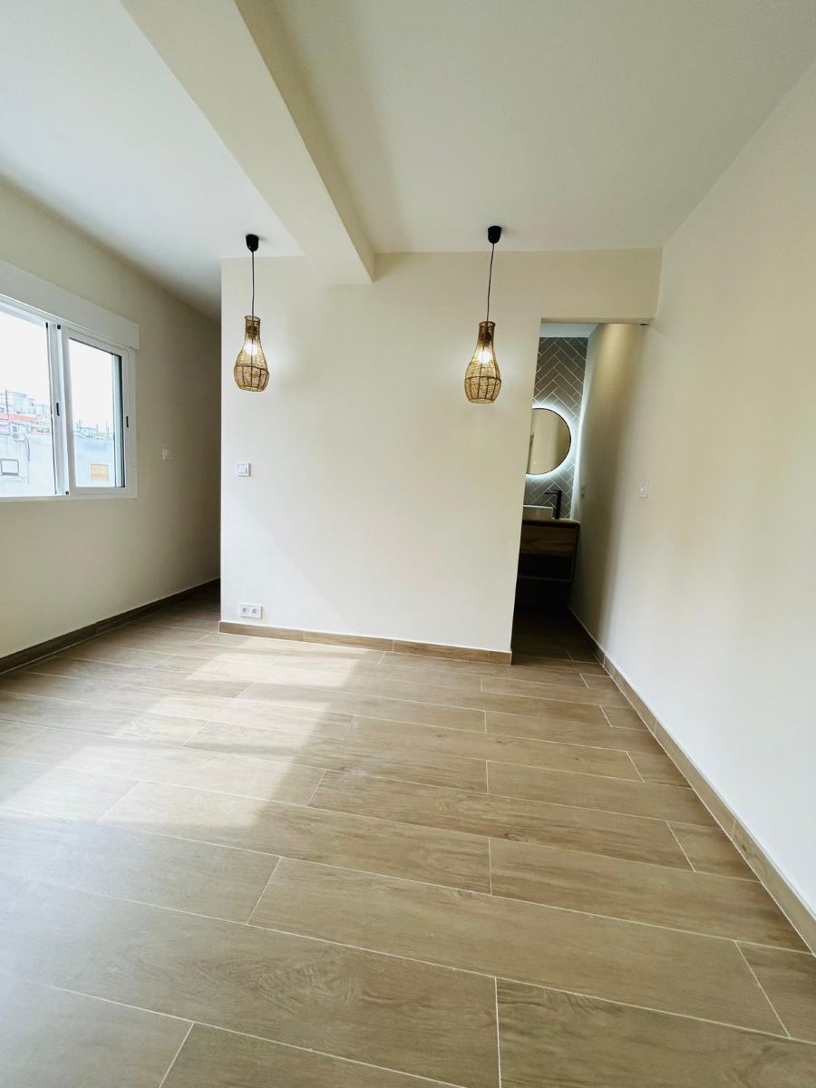 Gerenoveerd appartement te koop in Valencia stad