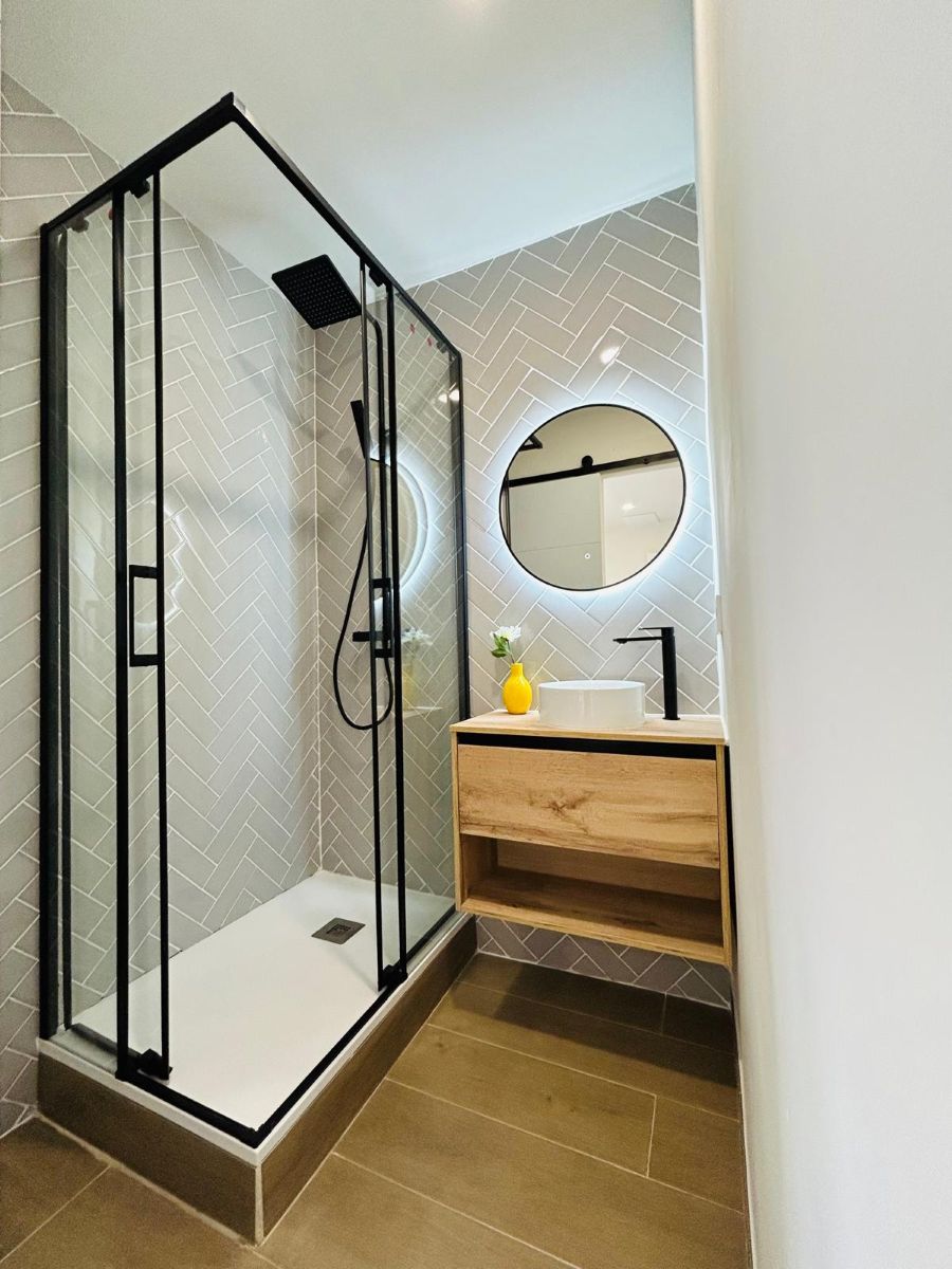 Gerenoveerd appartement te koop in Valencia stad
