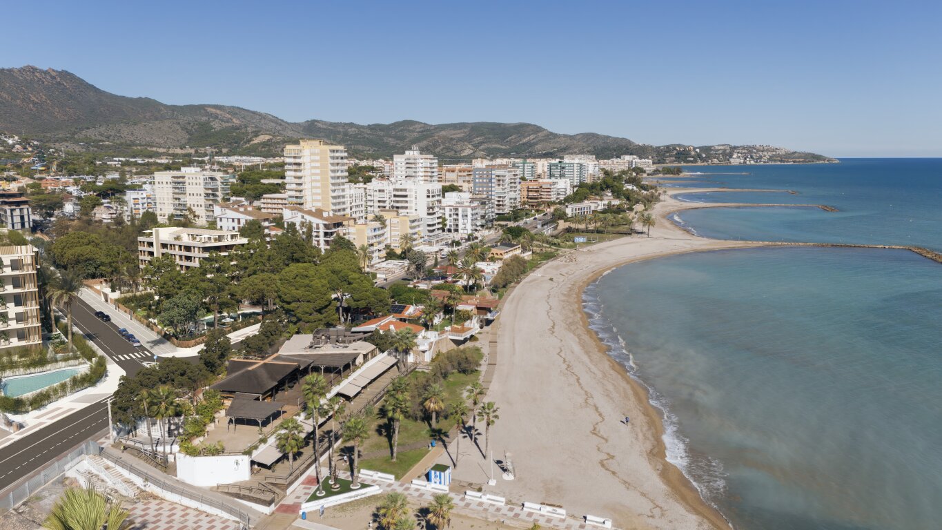 Kleinschalig nieuwbouw project aan het strand in Benicassim