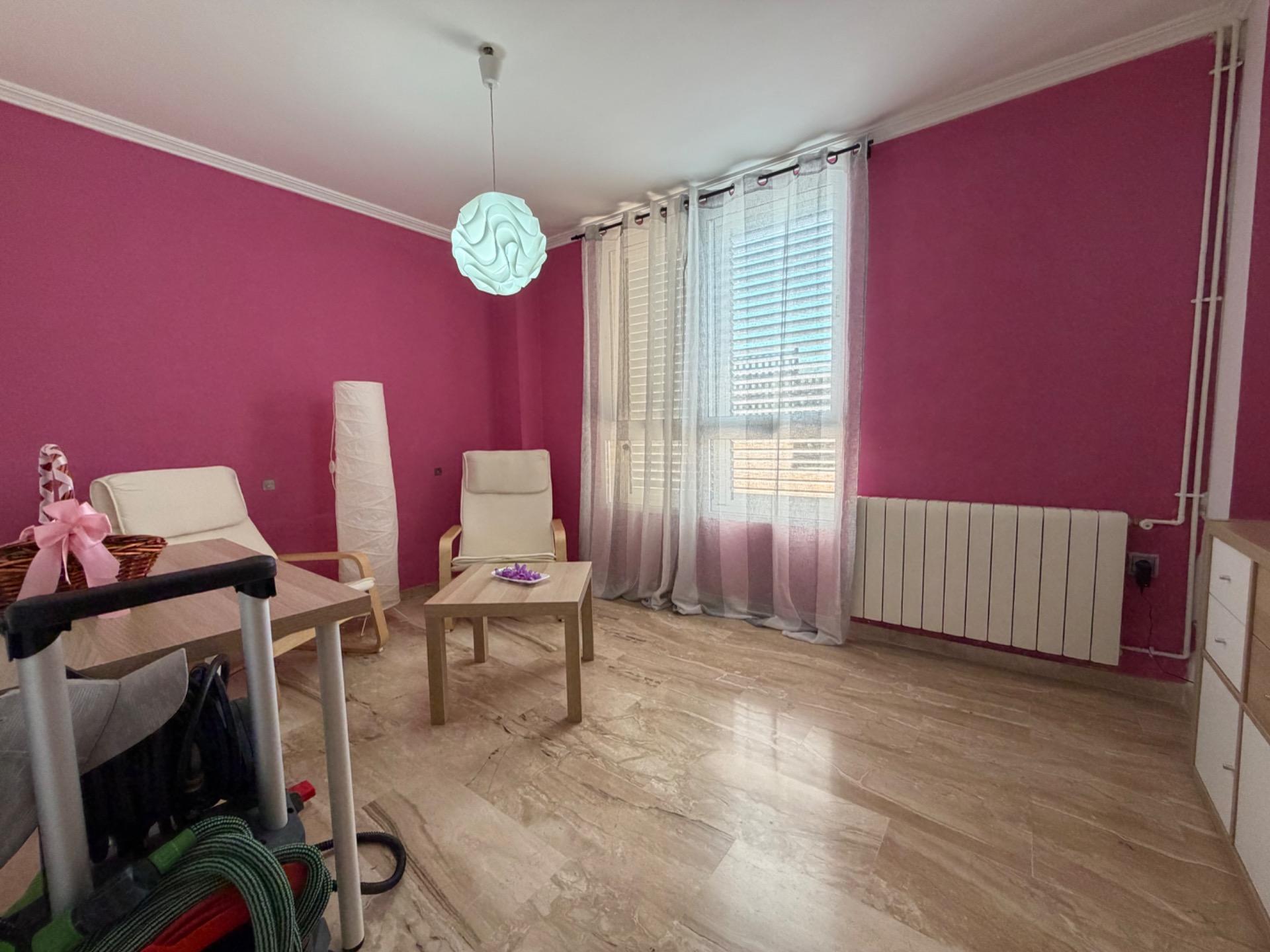 Villa te koop in Riba – Roja de Turia
