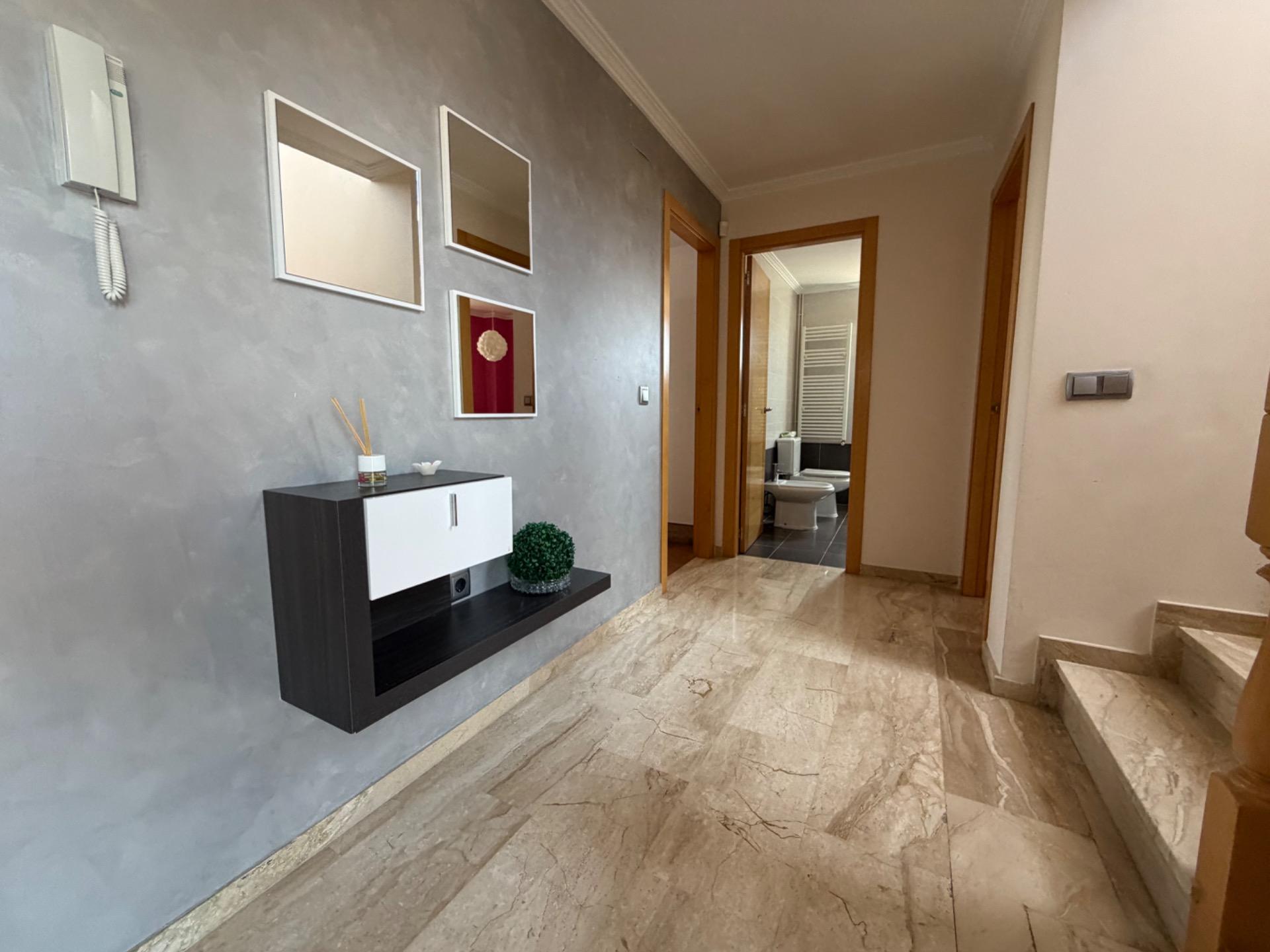 Villa te koop in Riba – Roja de Turia