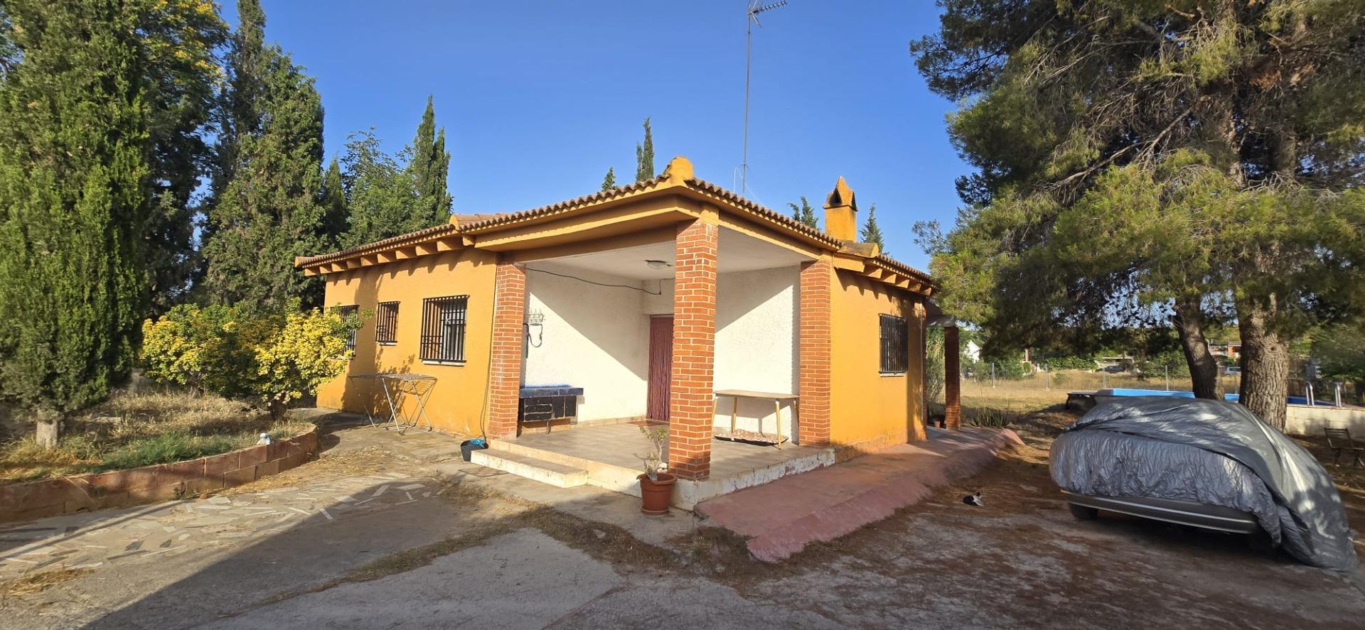 Villa te koop in Lliria