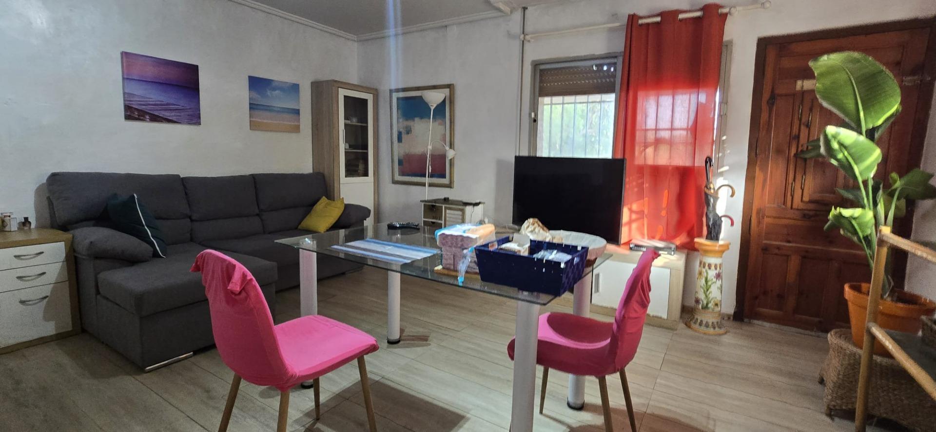 Villa te koop in Lliria