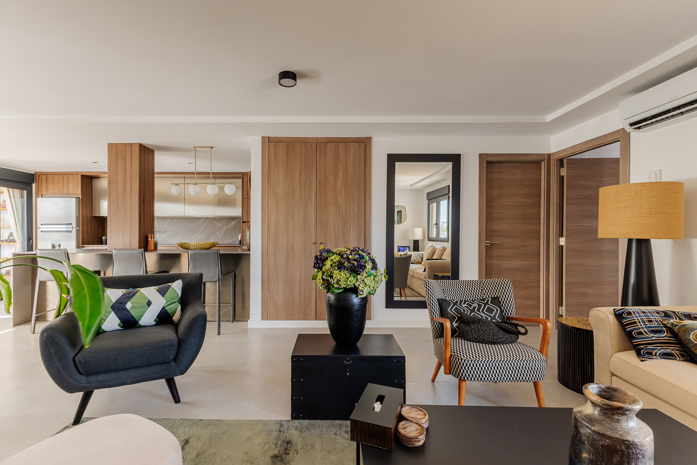 Gerenoveerd appartement met terras te koop in Picanya
