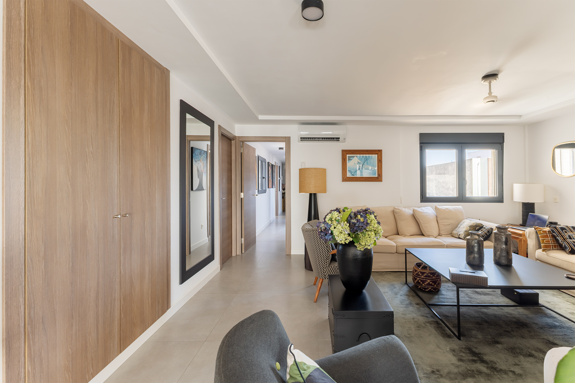 Gerenoveerd appartement met terras te koop in Picanya