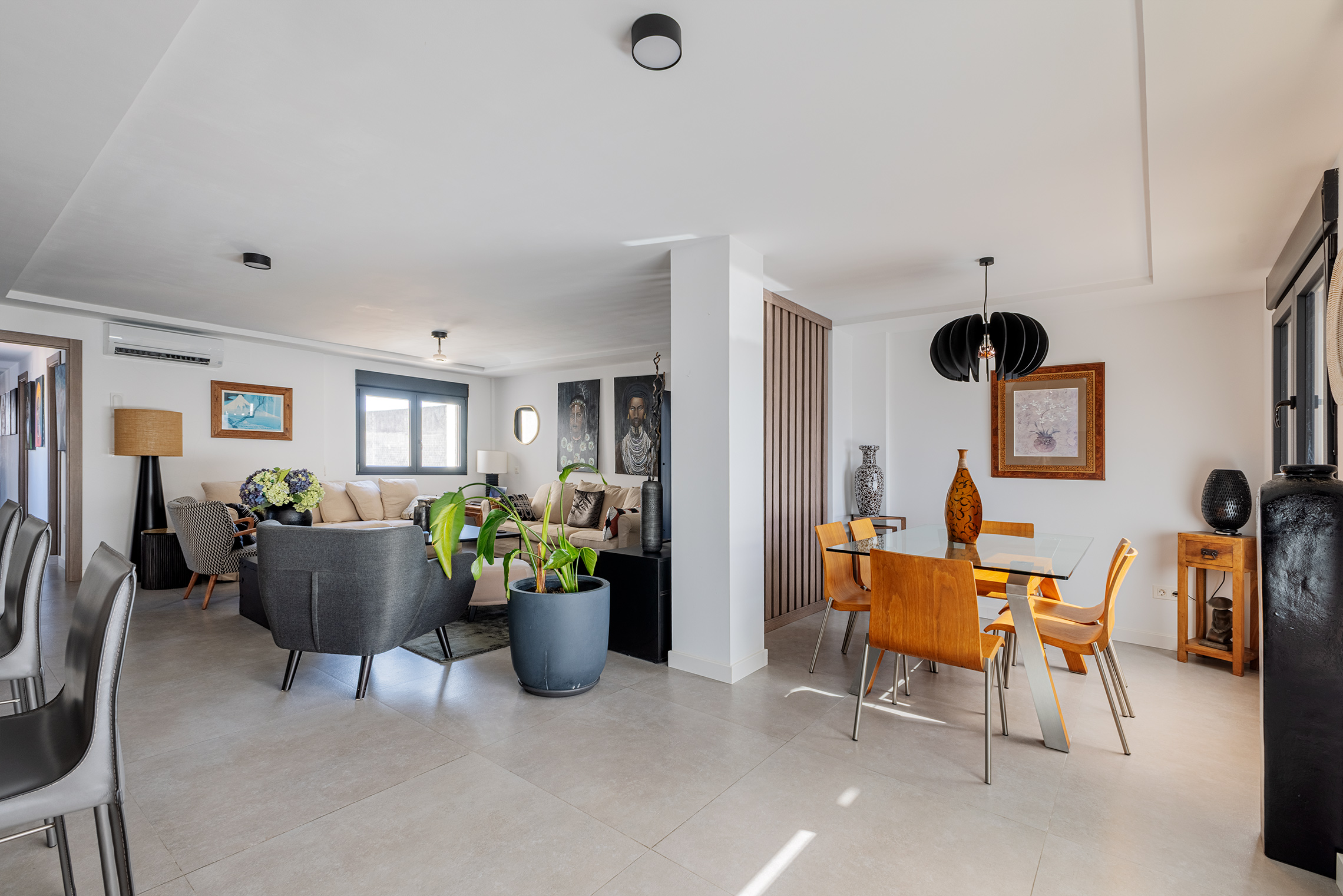 Gerenoveerd appartement met terras te koop in Picanya