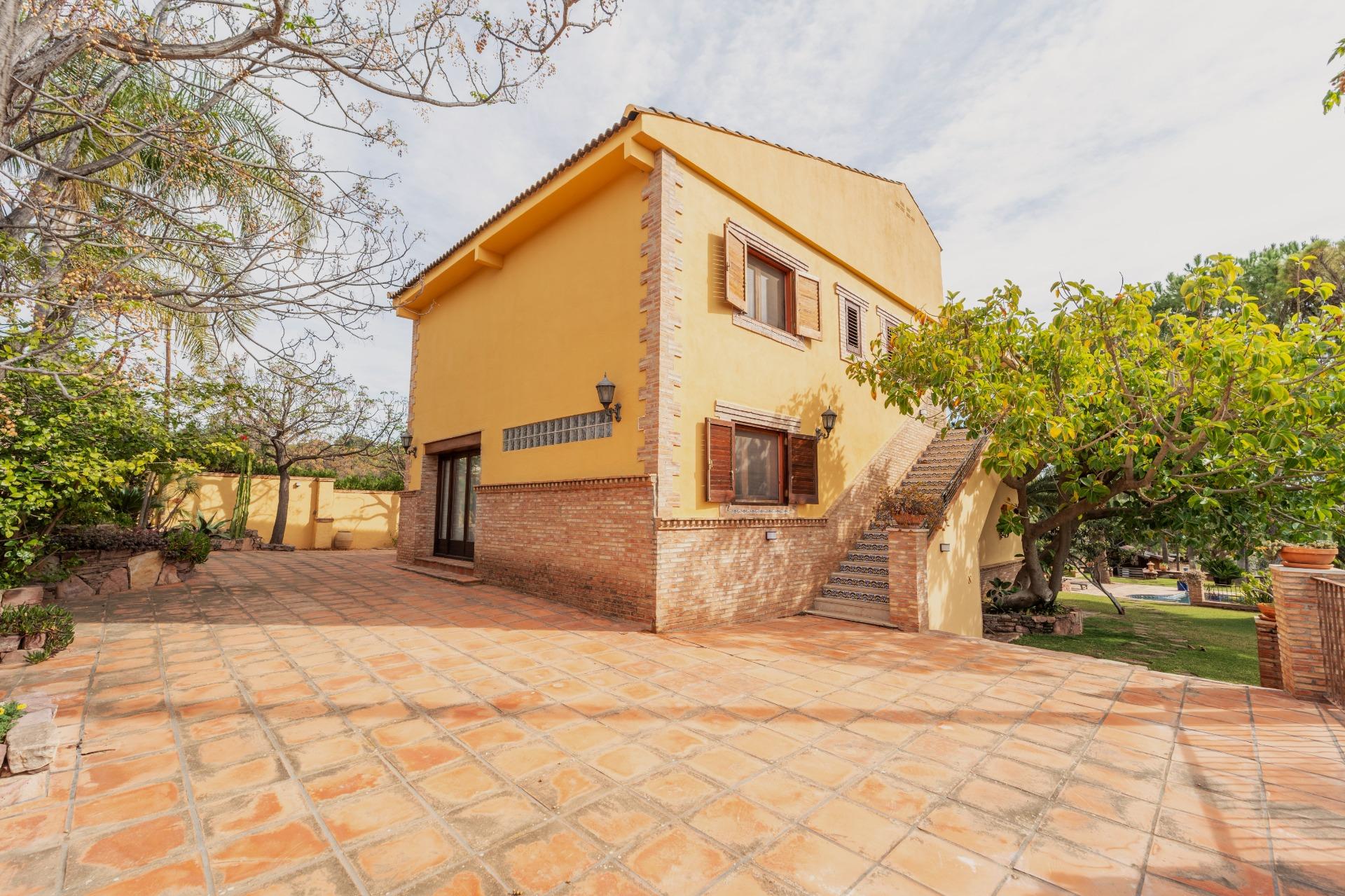 Villa te koop in Naquera