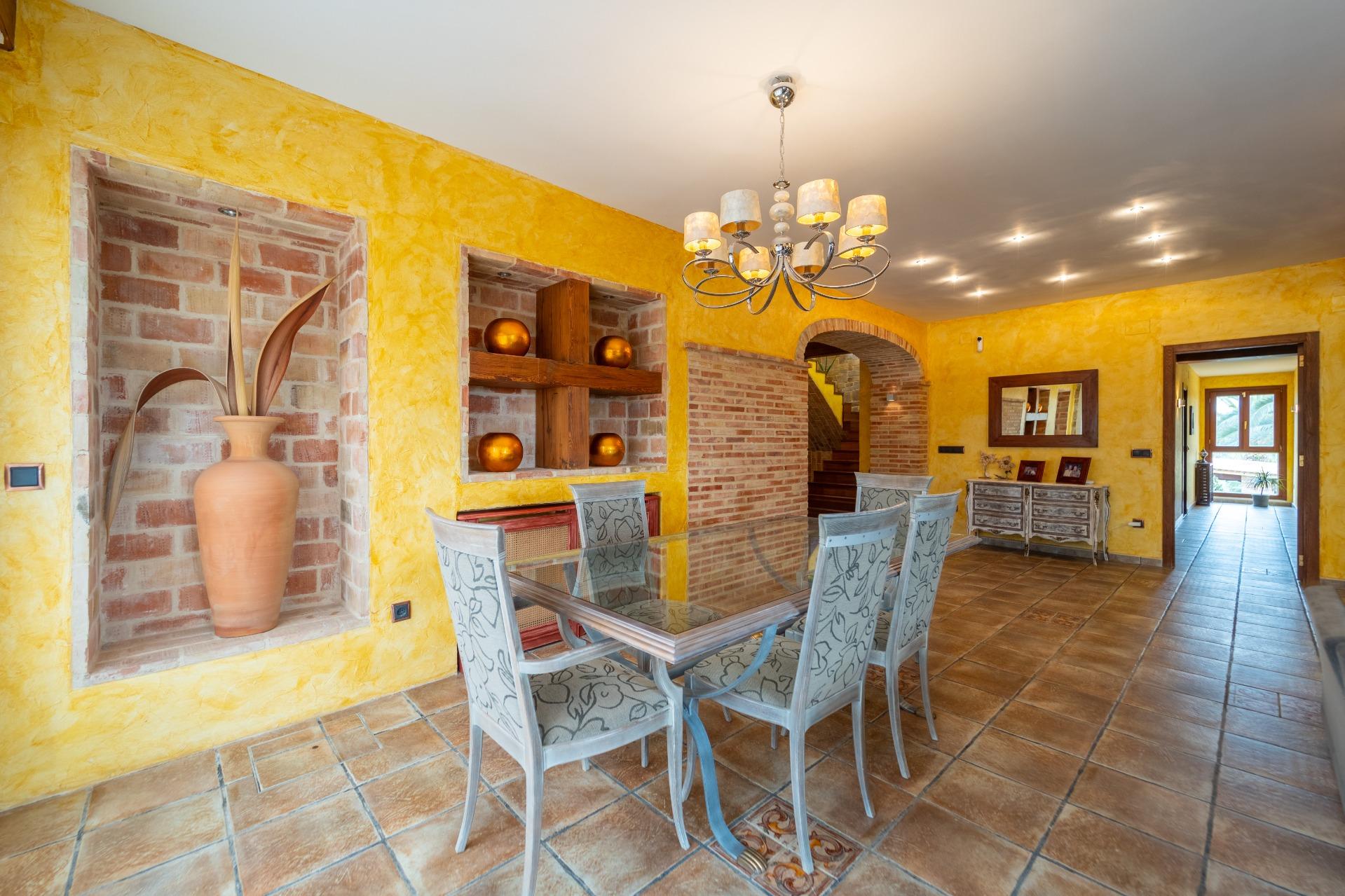 Villa te koop in Naquera