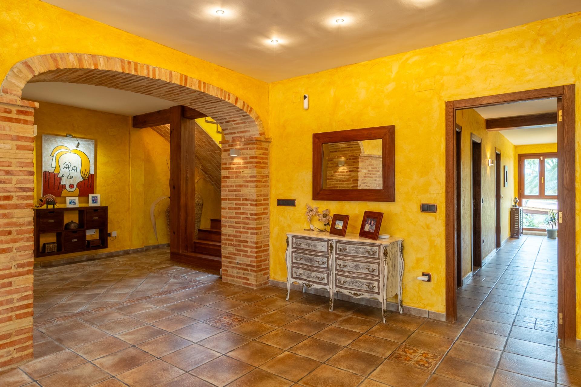 Villa te koop in Naquera