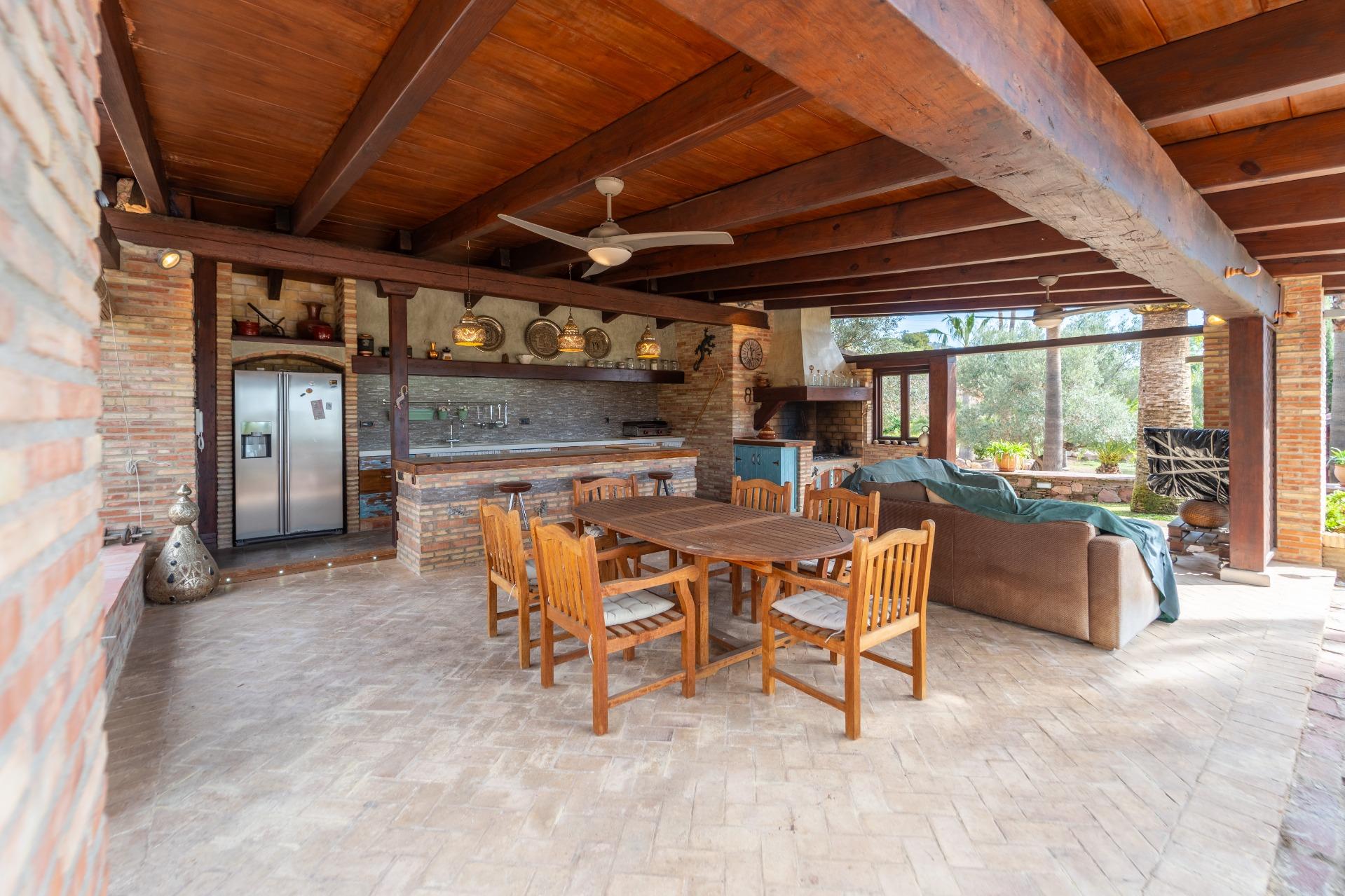 Villa te koop in Naquera