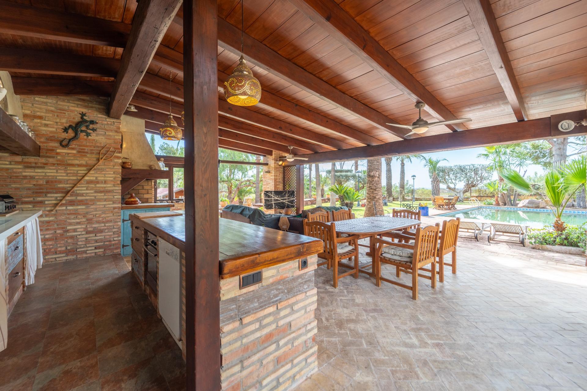 Villa te koop in Naquera