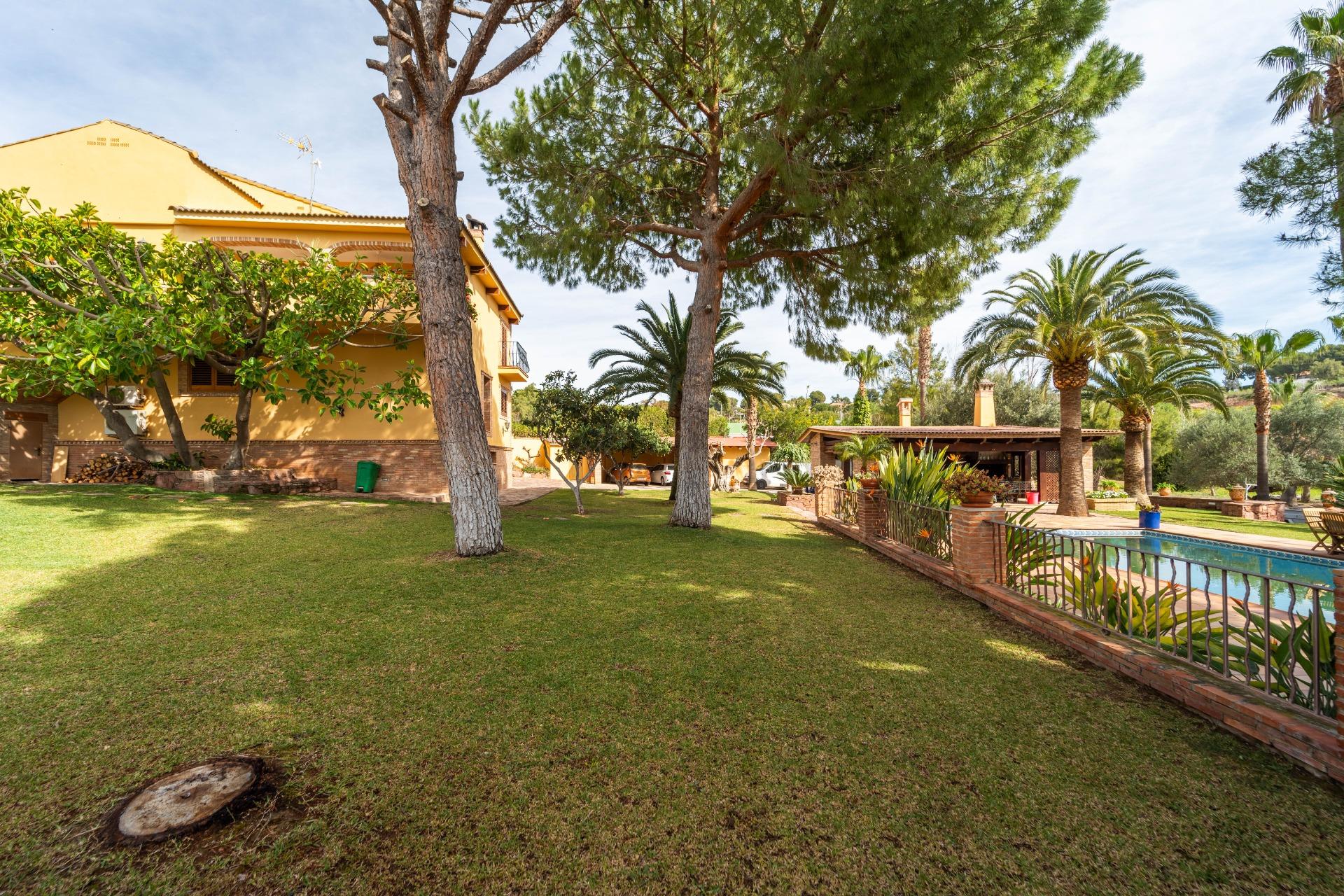 Villa te koop in Naquera