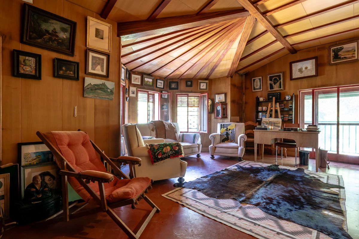 Unieke villa met zwembad te koop in Naquera
