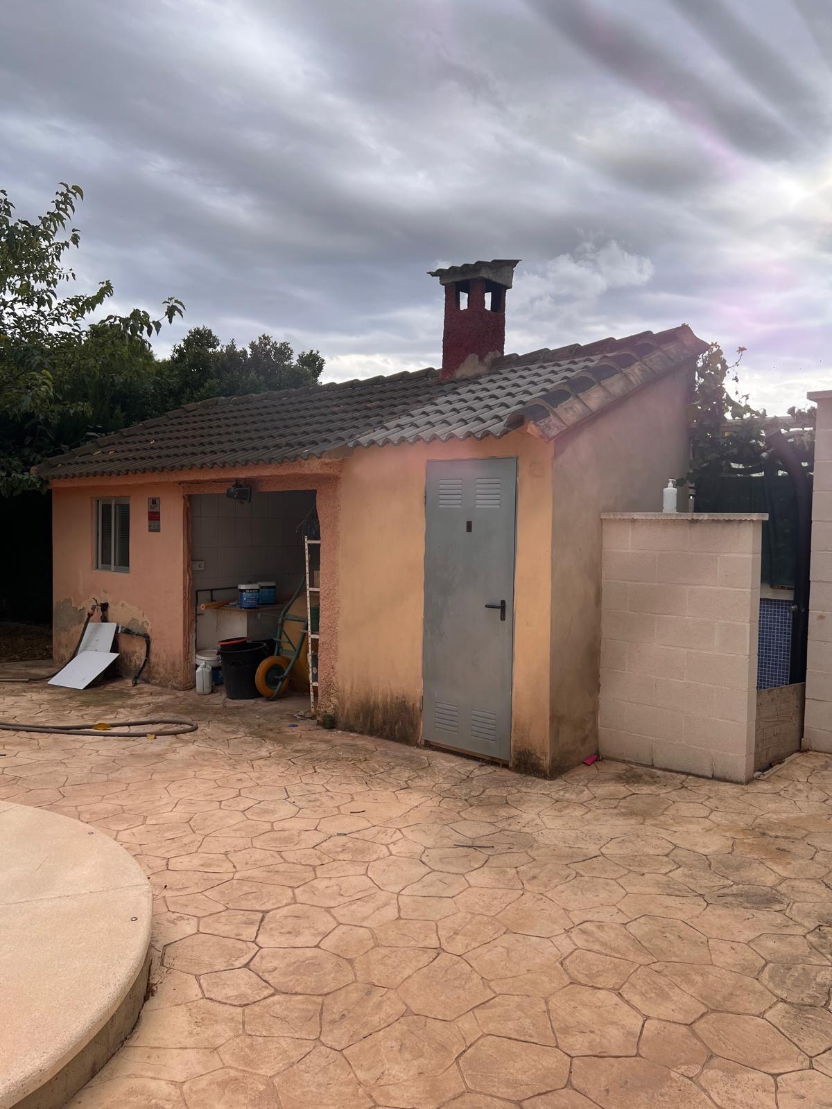 Villa te koop in Lliria