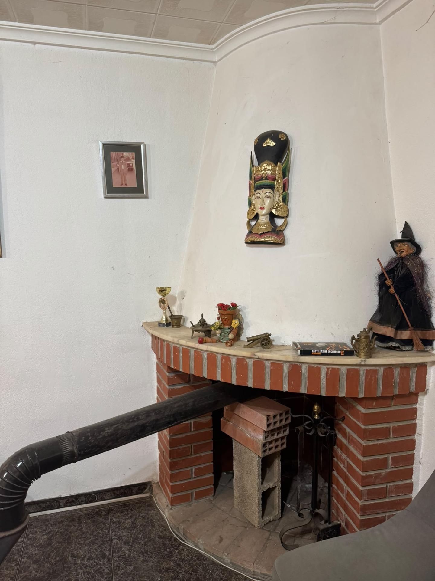Villa te koop in Lliria