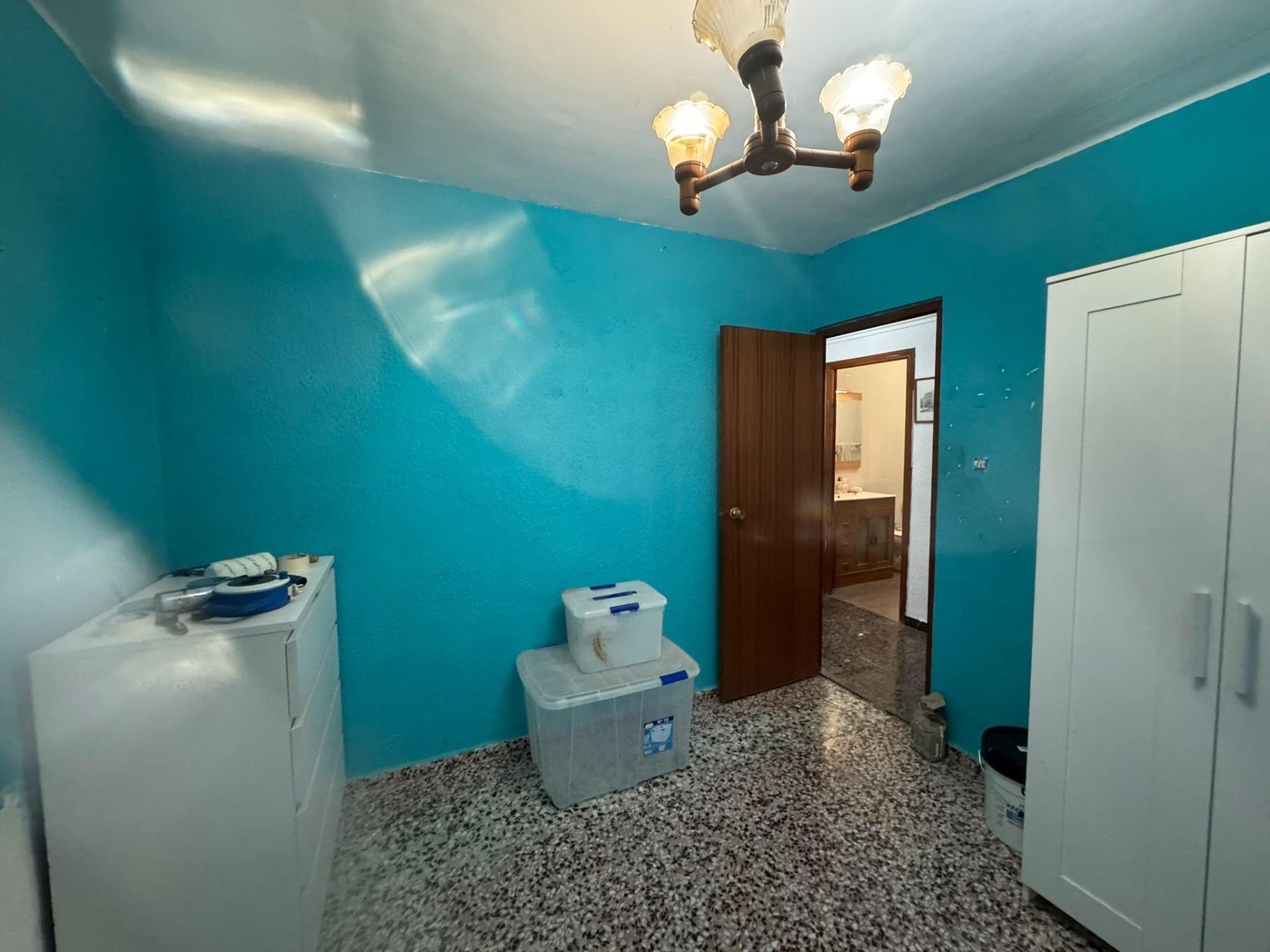 Villa te koop in Lliria