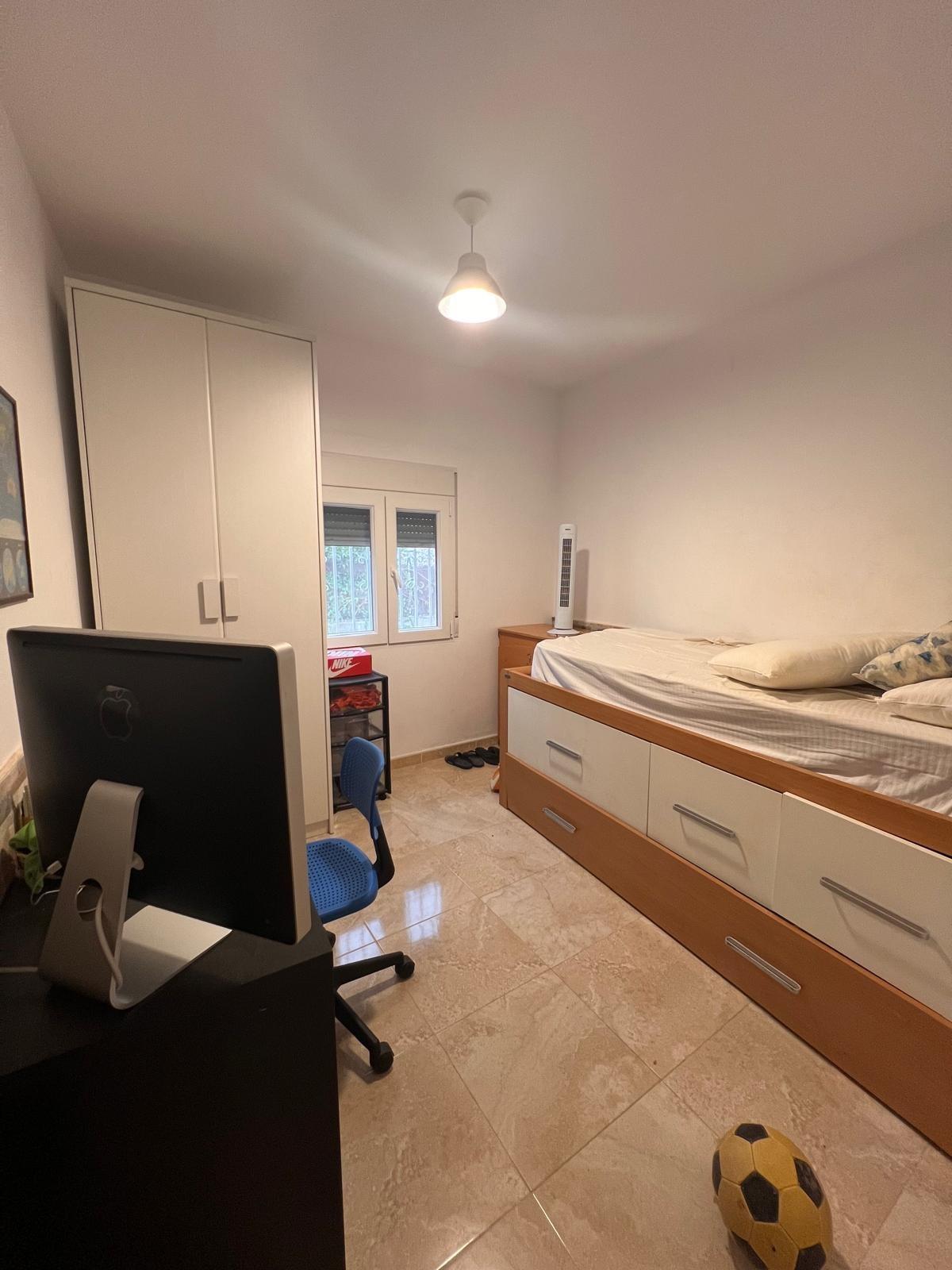 Villa te koop in Lliria