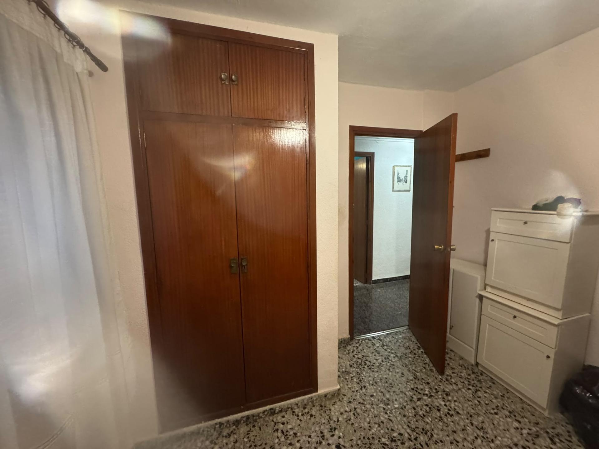 Villa te koop in Lliria