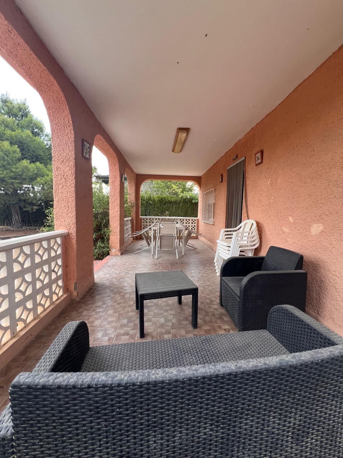 Villa te koop in Lliria