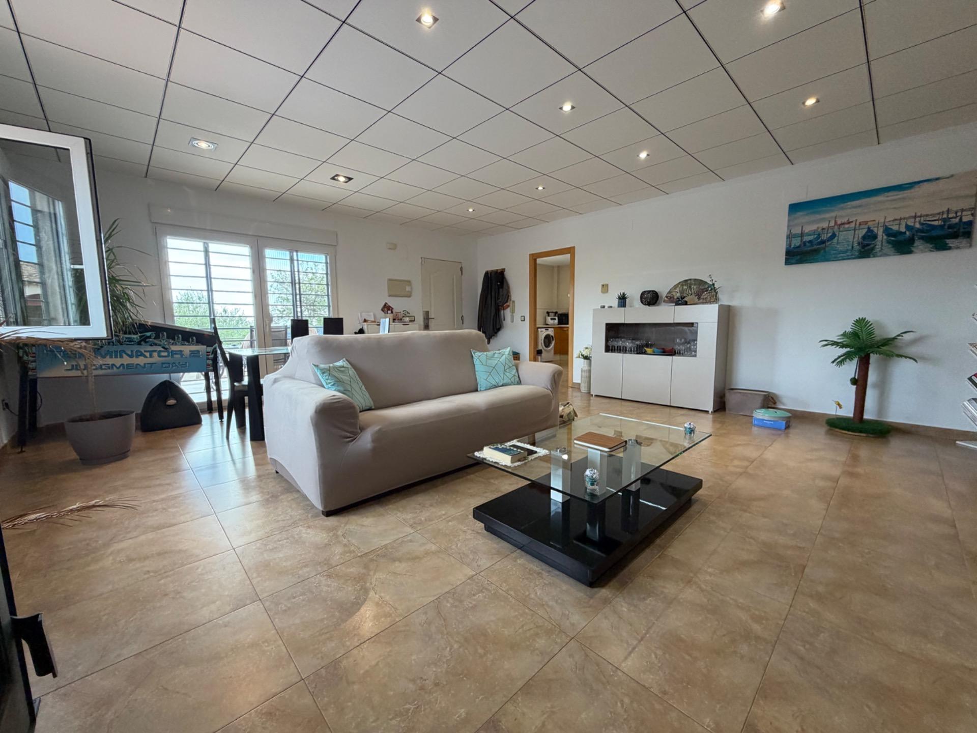 Villa te koop in Marines