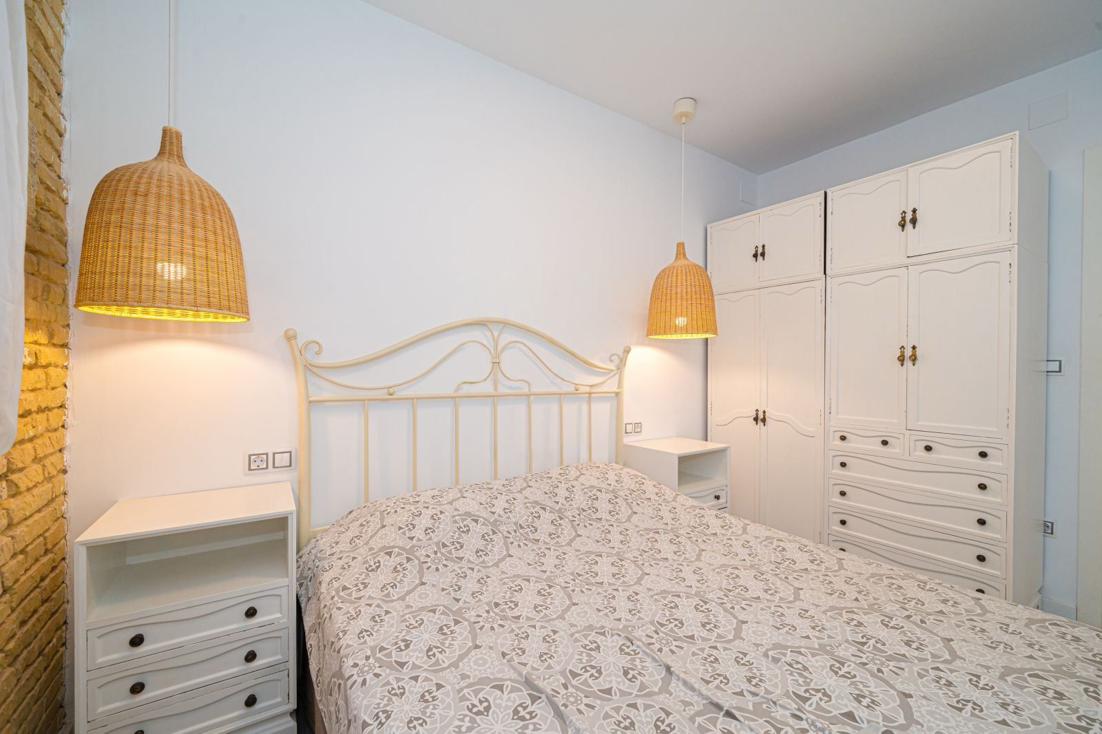 Gerenoveerd appartement te koop in Valencia stad – Benicalap