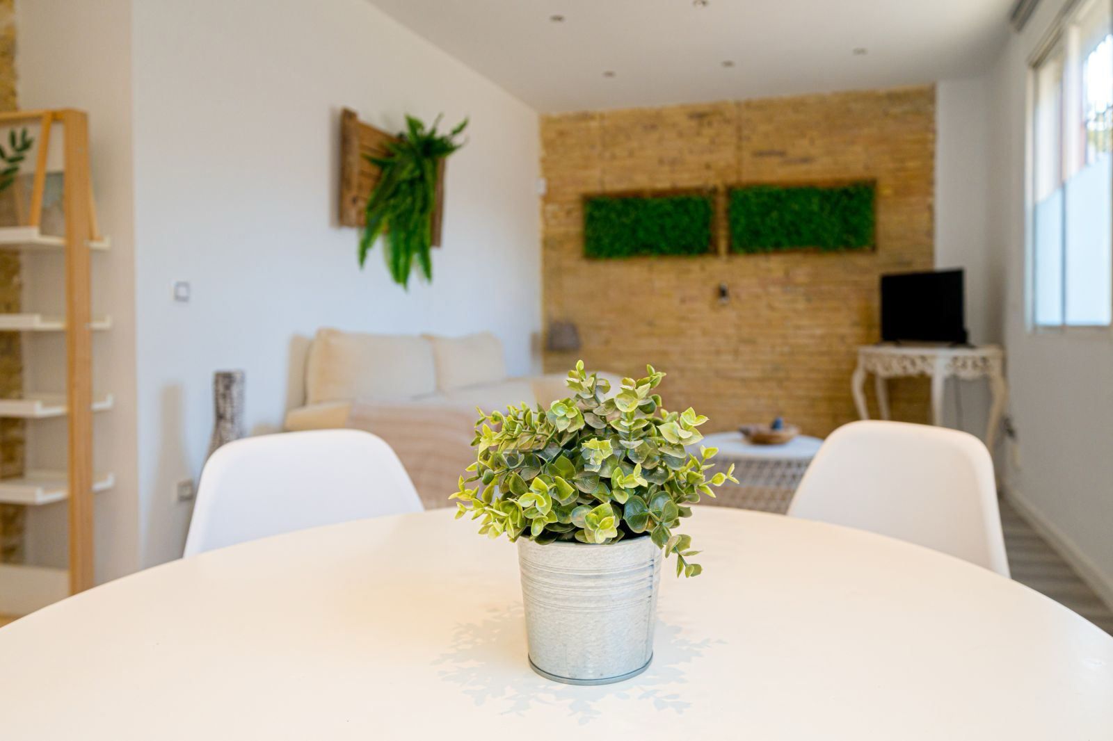 Gerenoveerd appartement te koop in Valencia stad – Benicalap