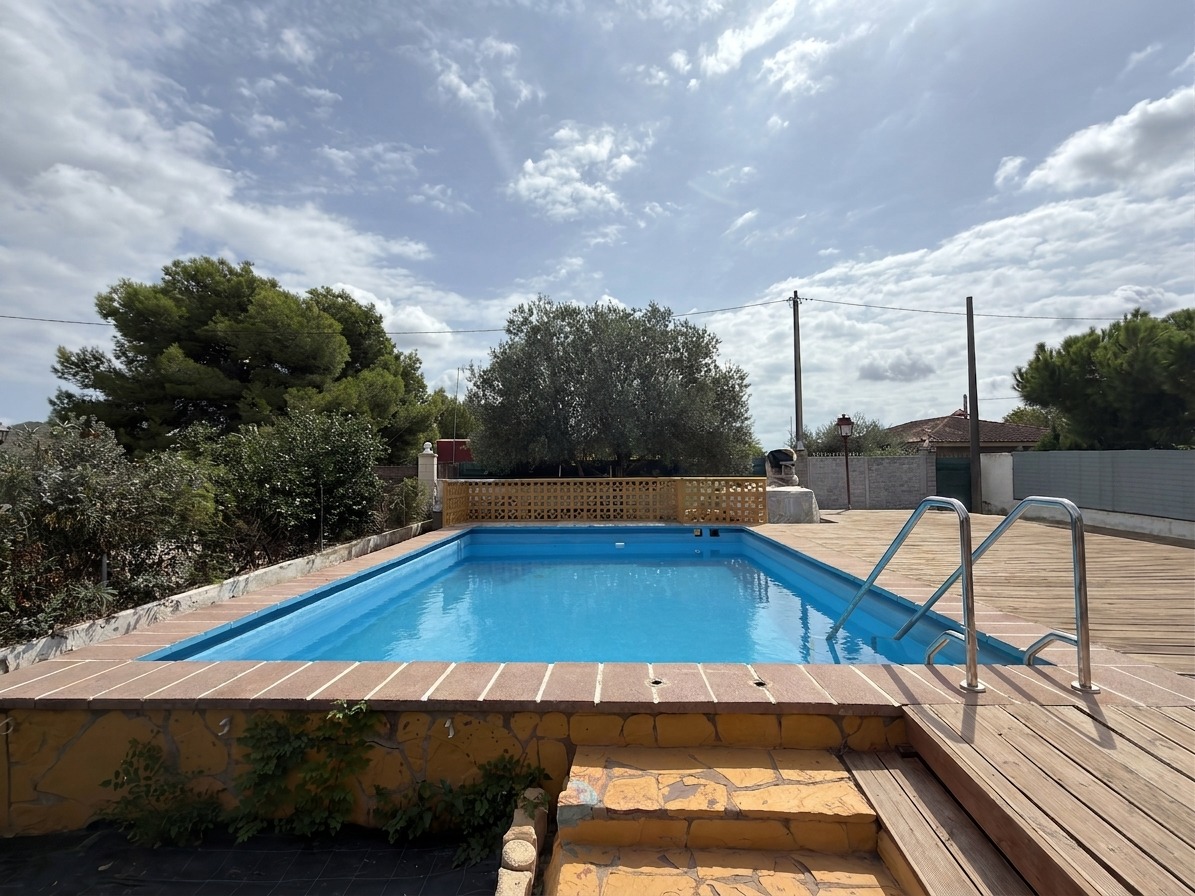 Villa te koop in Albalat Dels Tarongers